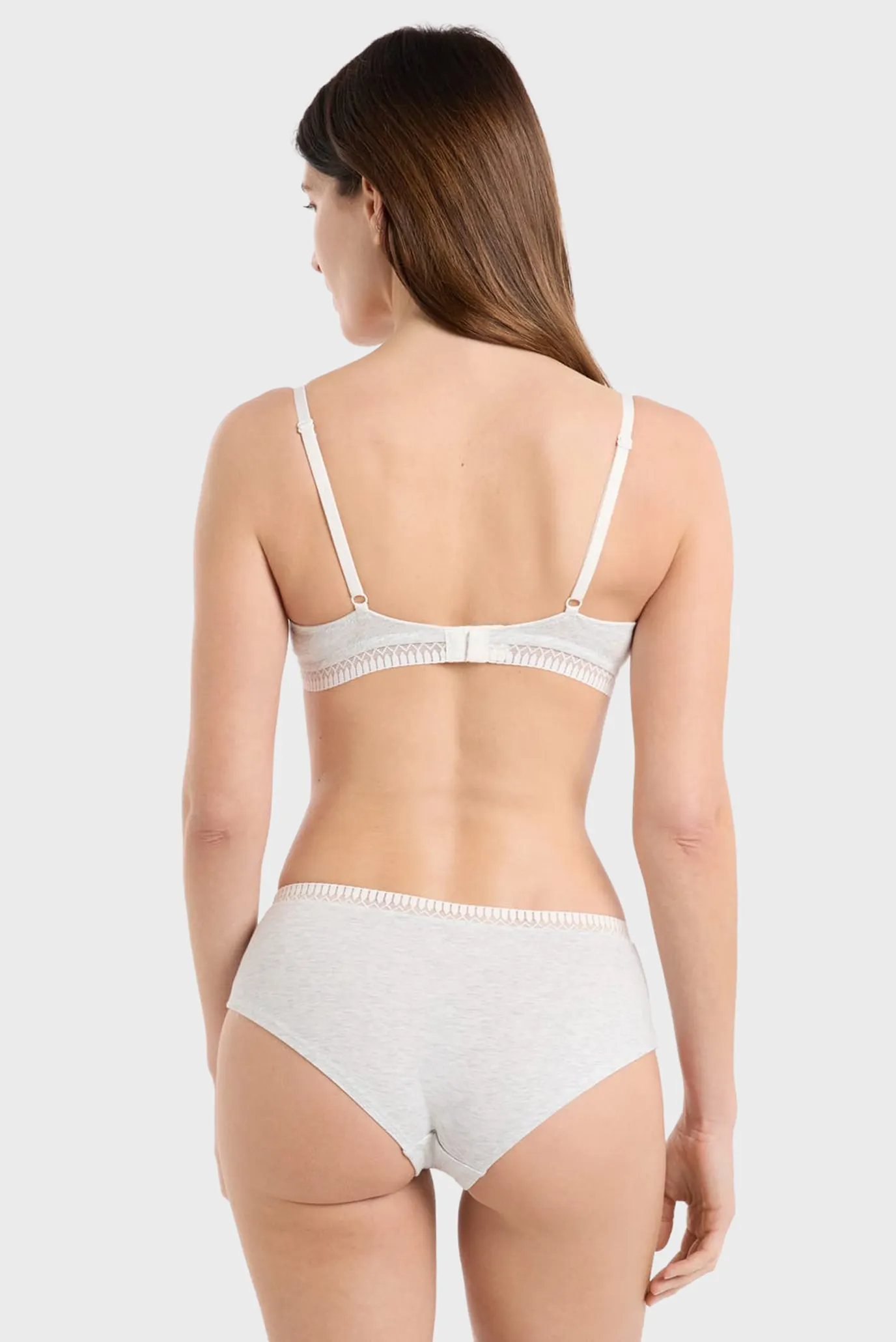 Бюстгальтер/HAPPILY - N*4 CLASSIQUE 2