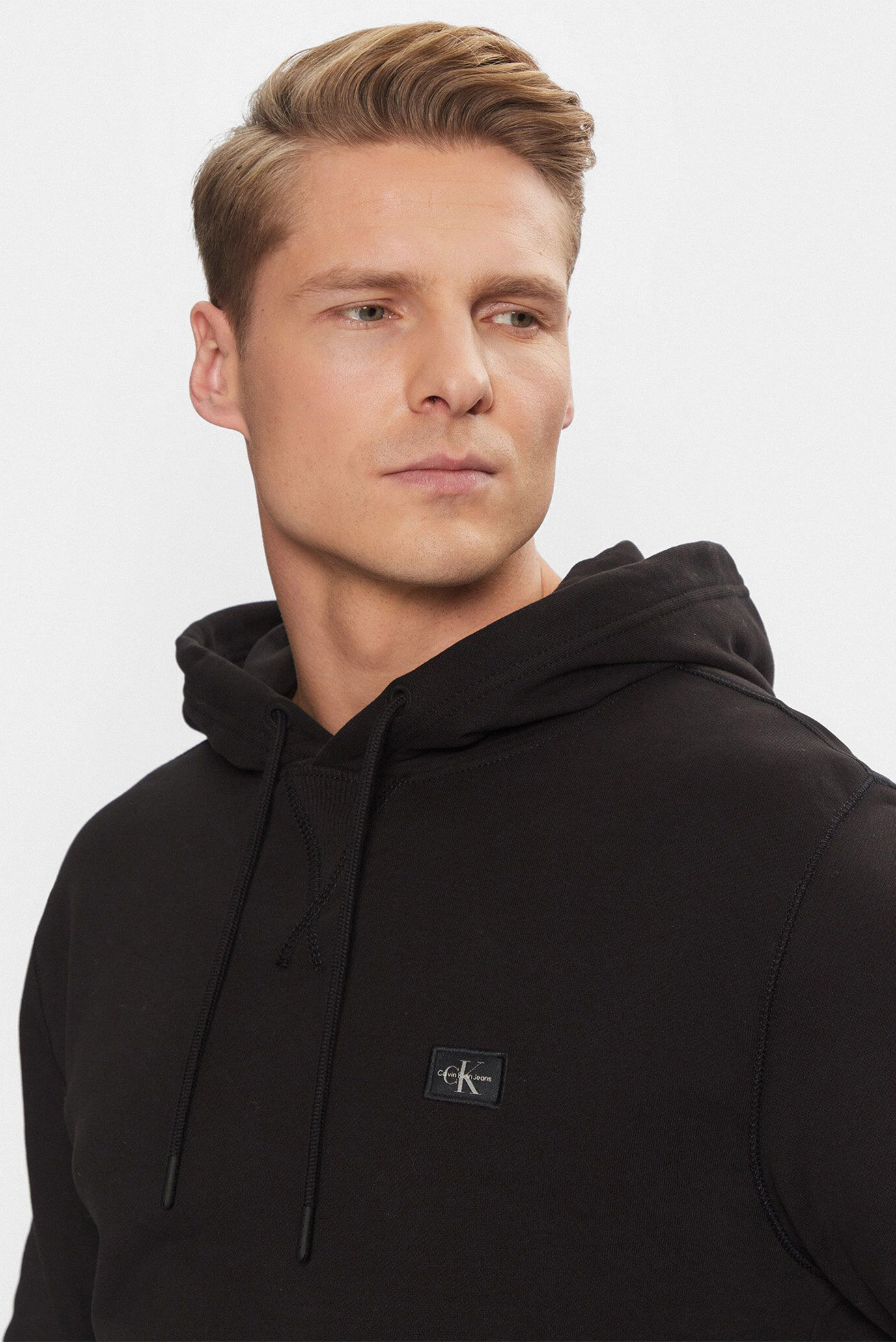 Худи WOVEN LABEL HOODIE 4