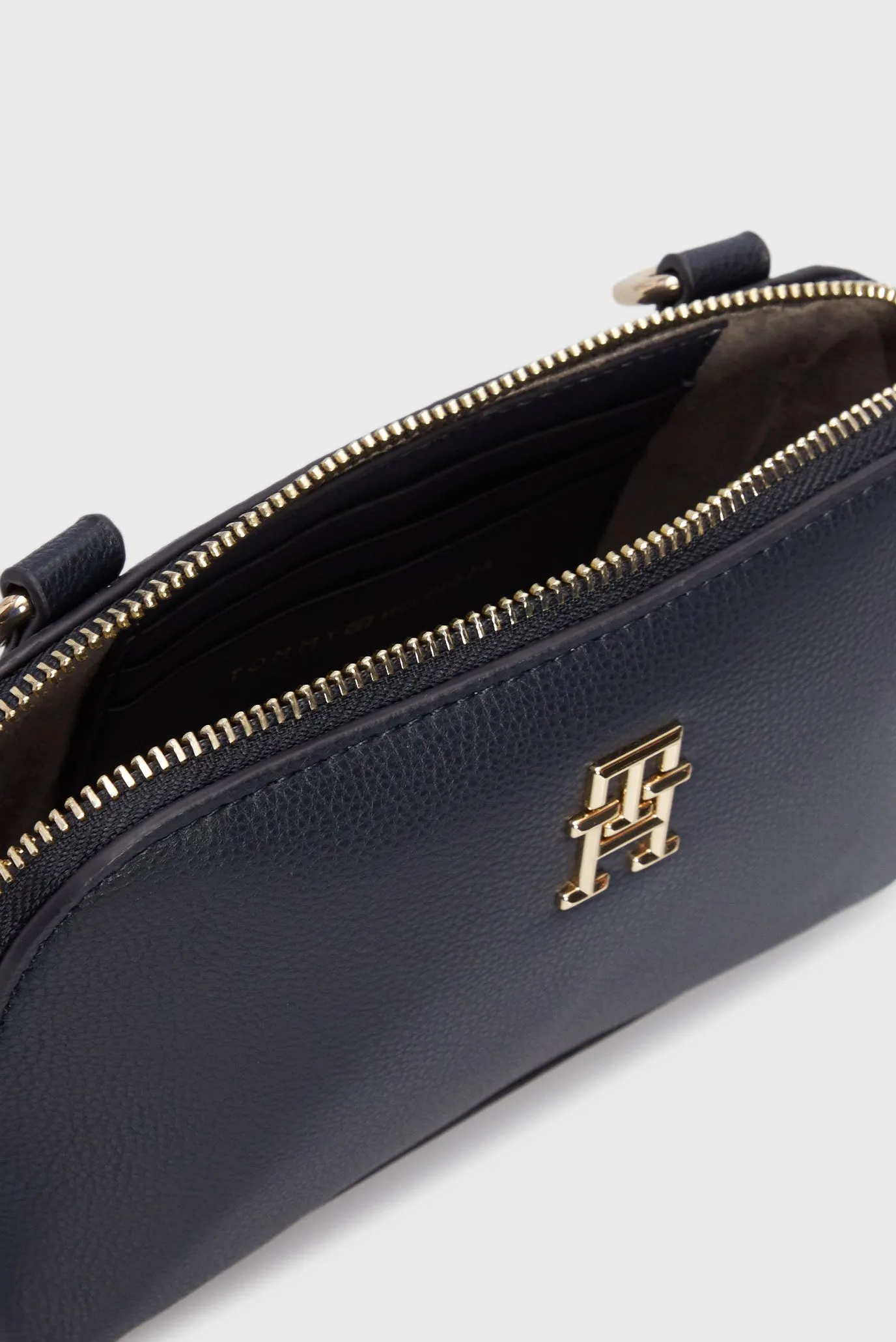 Женская темно-синяя сумка TOMMY LIFE CROSSOVER 4