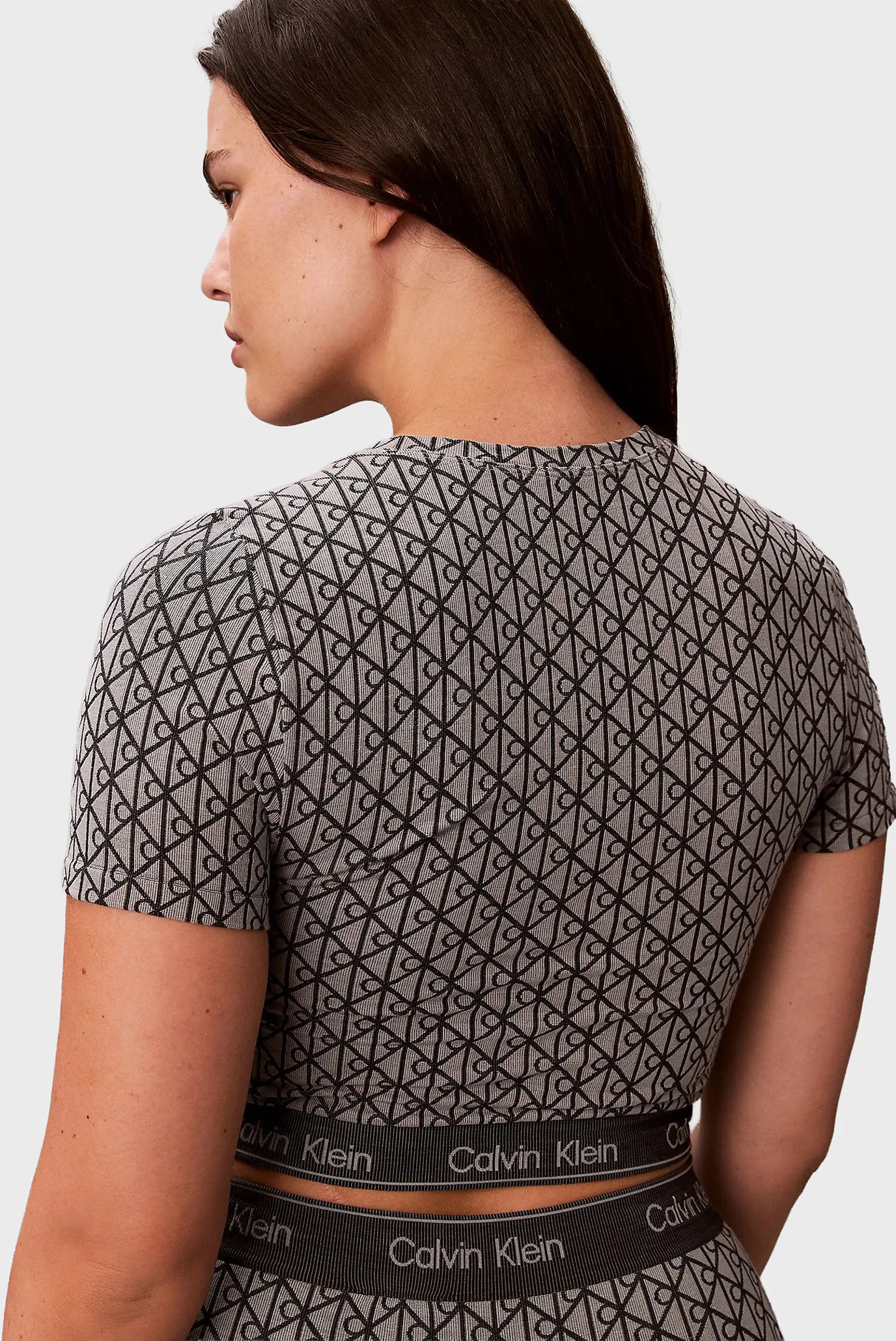 Топ SHORT SLEEVE TOP 4