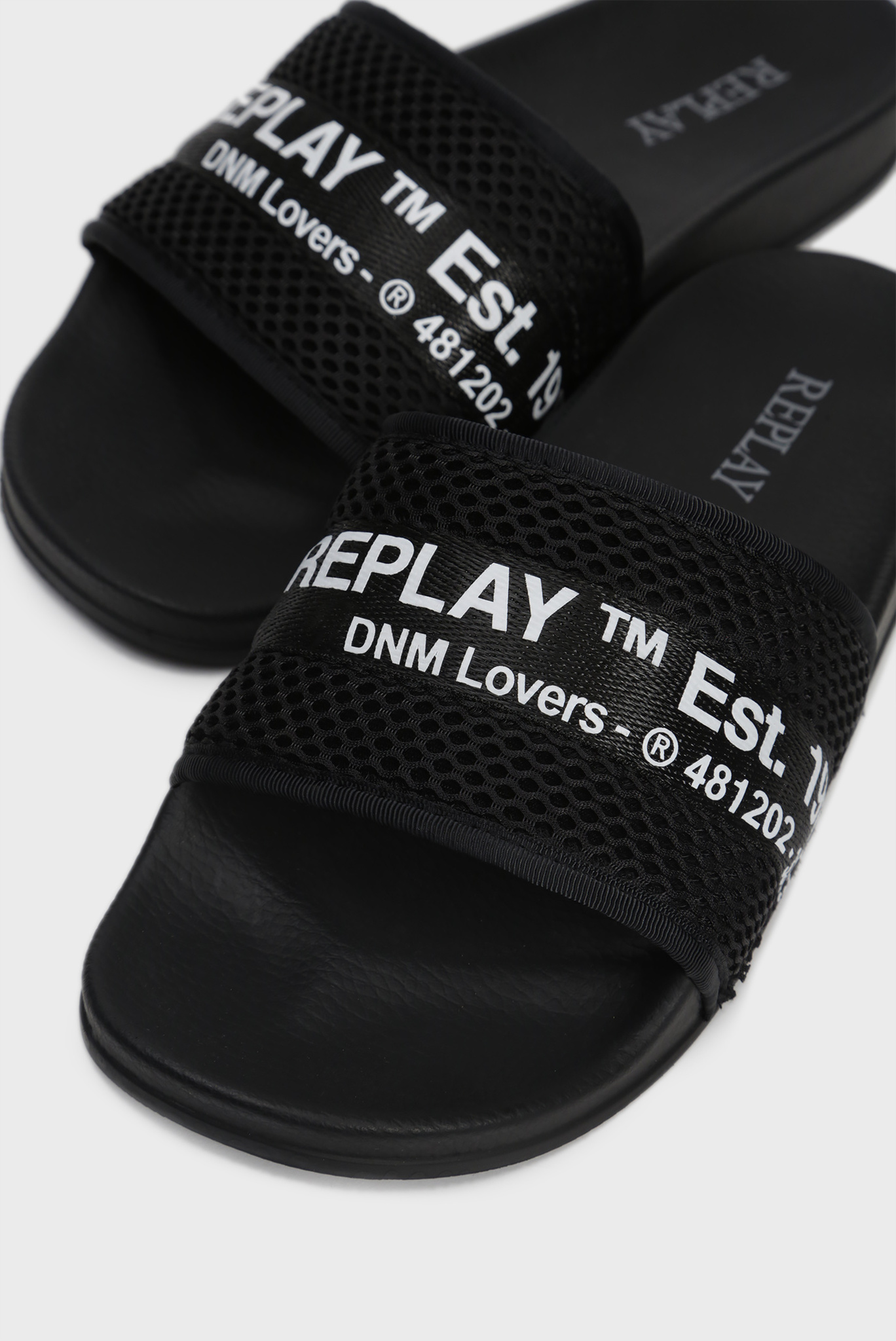 Мужские черные слайдеры MEAD 5