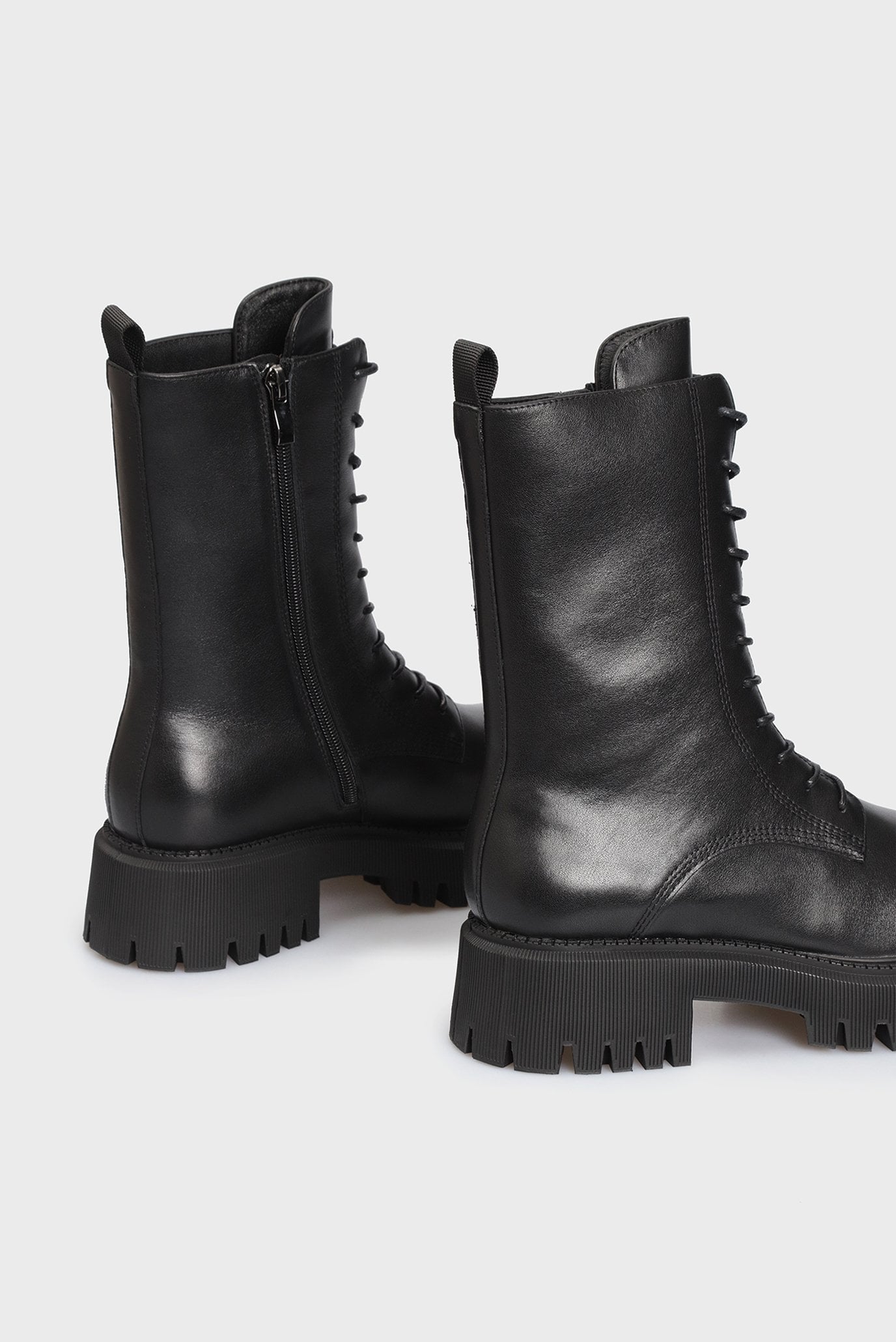 Женские черные кожаные ботинки Petra 2