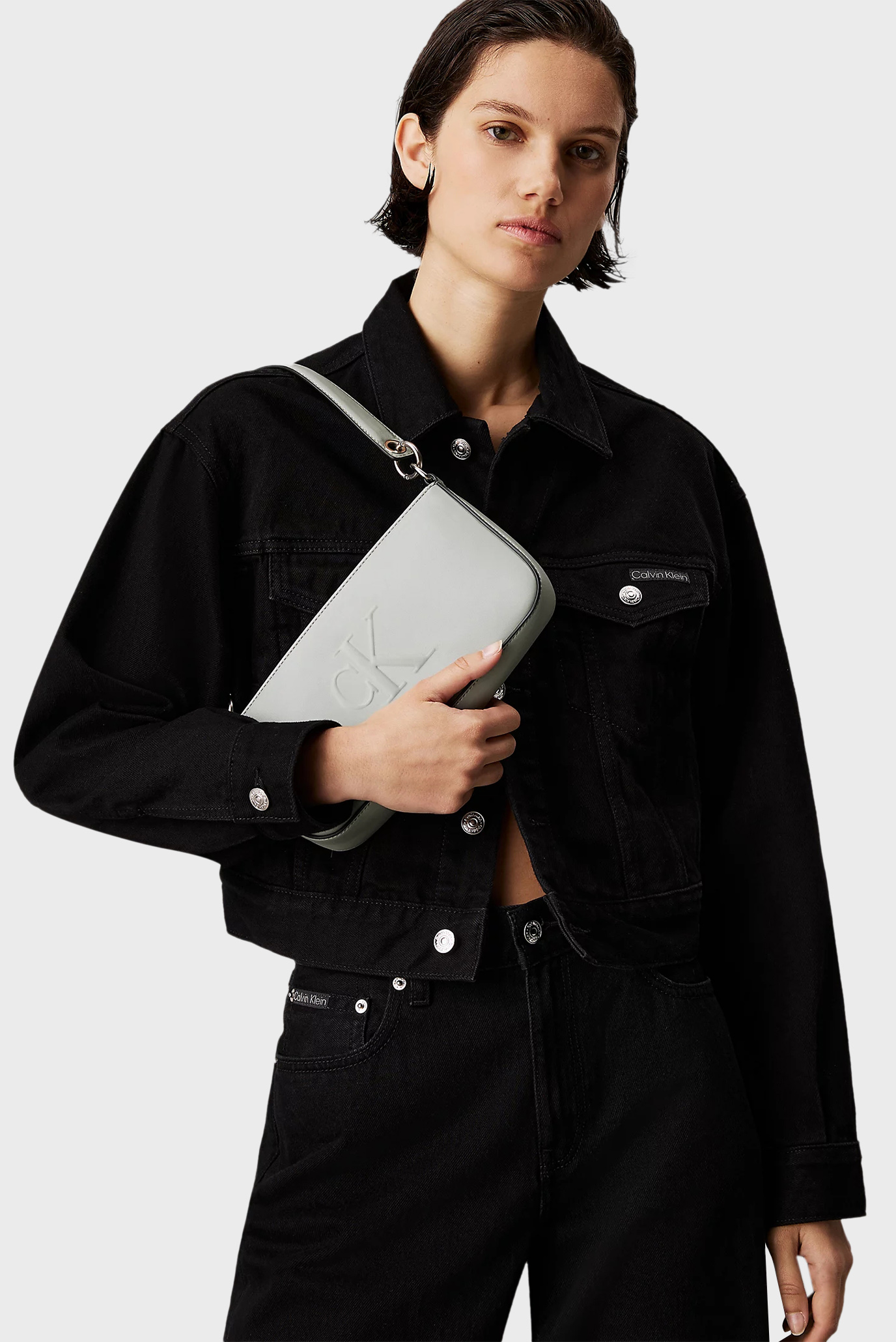 Женская мятная сумка SCULPTED SHOULDER POUCH25 DEBOSS 2