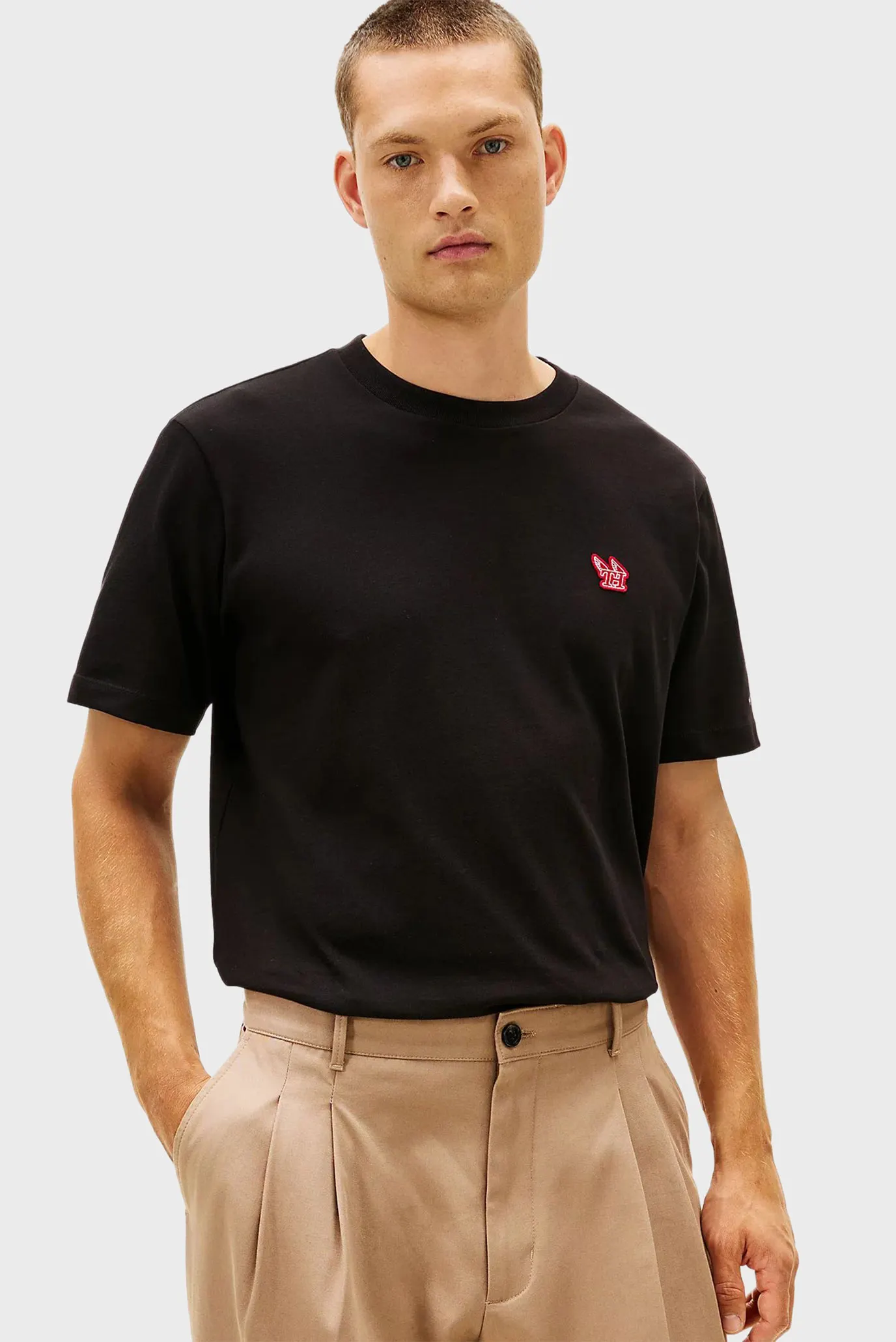 Футболка MODERN ATHLEISURE H BADGE TEE 1