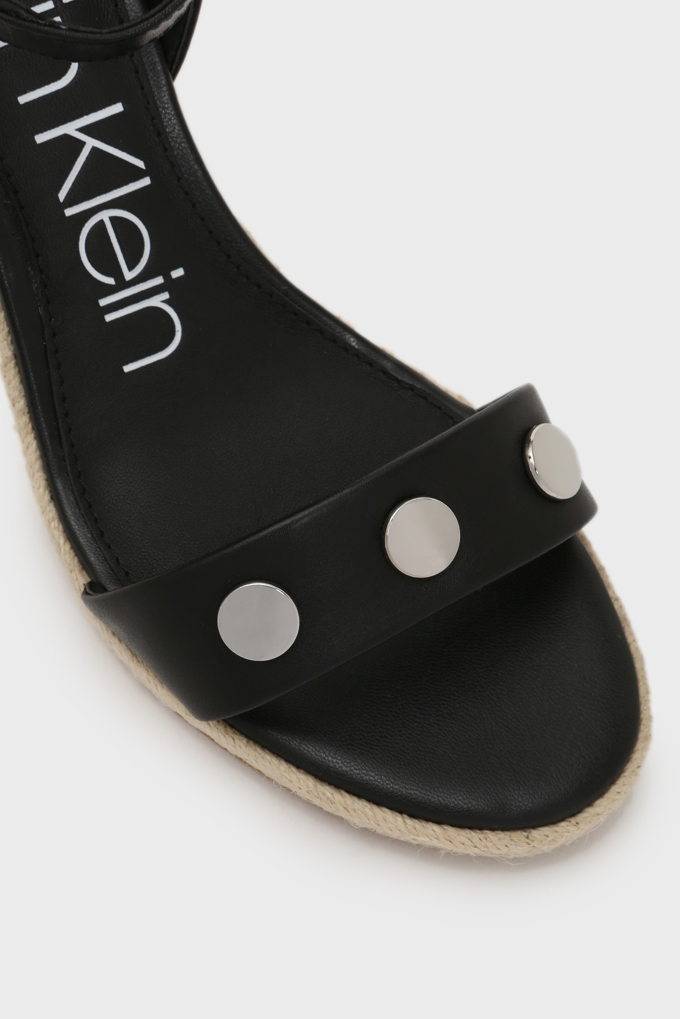 Черные босоножки 8