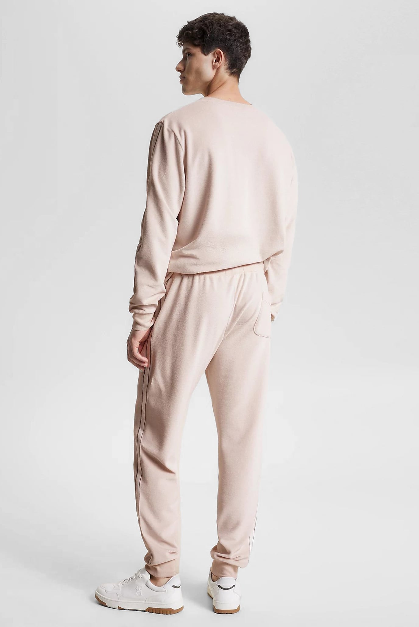 Штаны HWK TRACK PANT RIB VELOUR 3