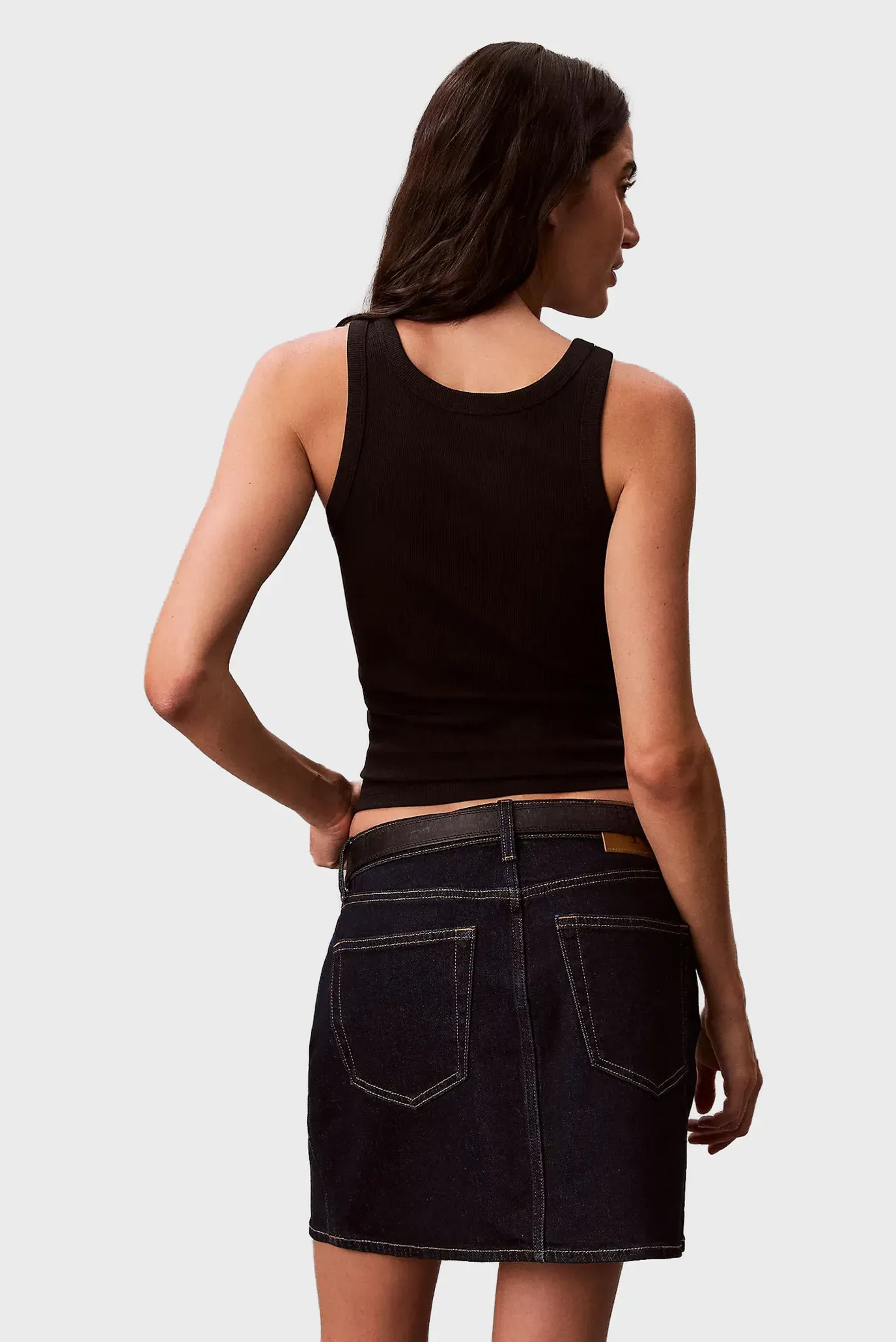 Майка CONTOUR 2X2 RIB GRAPHIC TANK 4