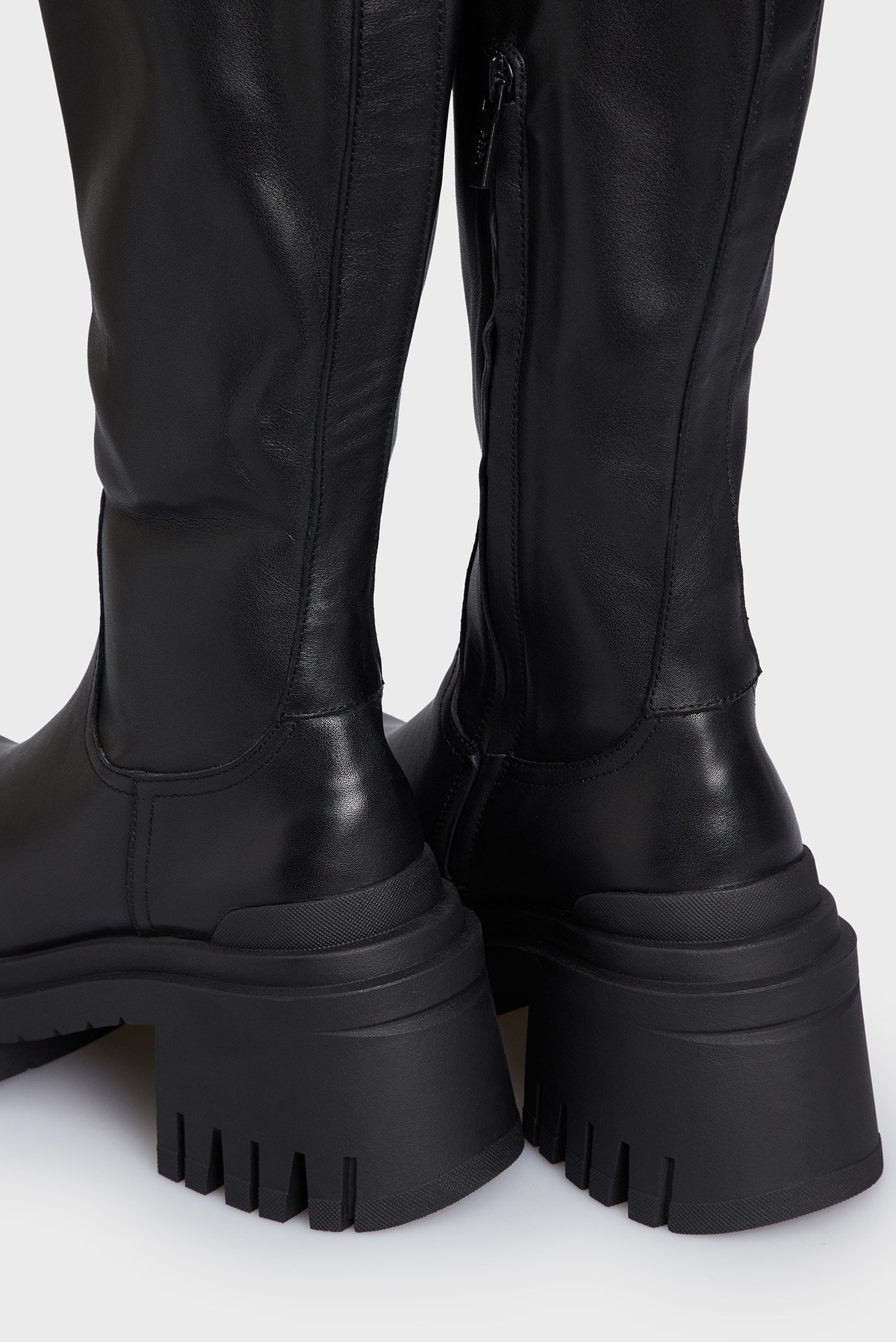 Женские черные сапоги Clivia 3