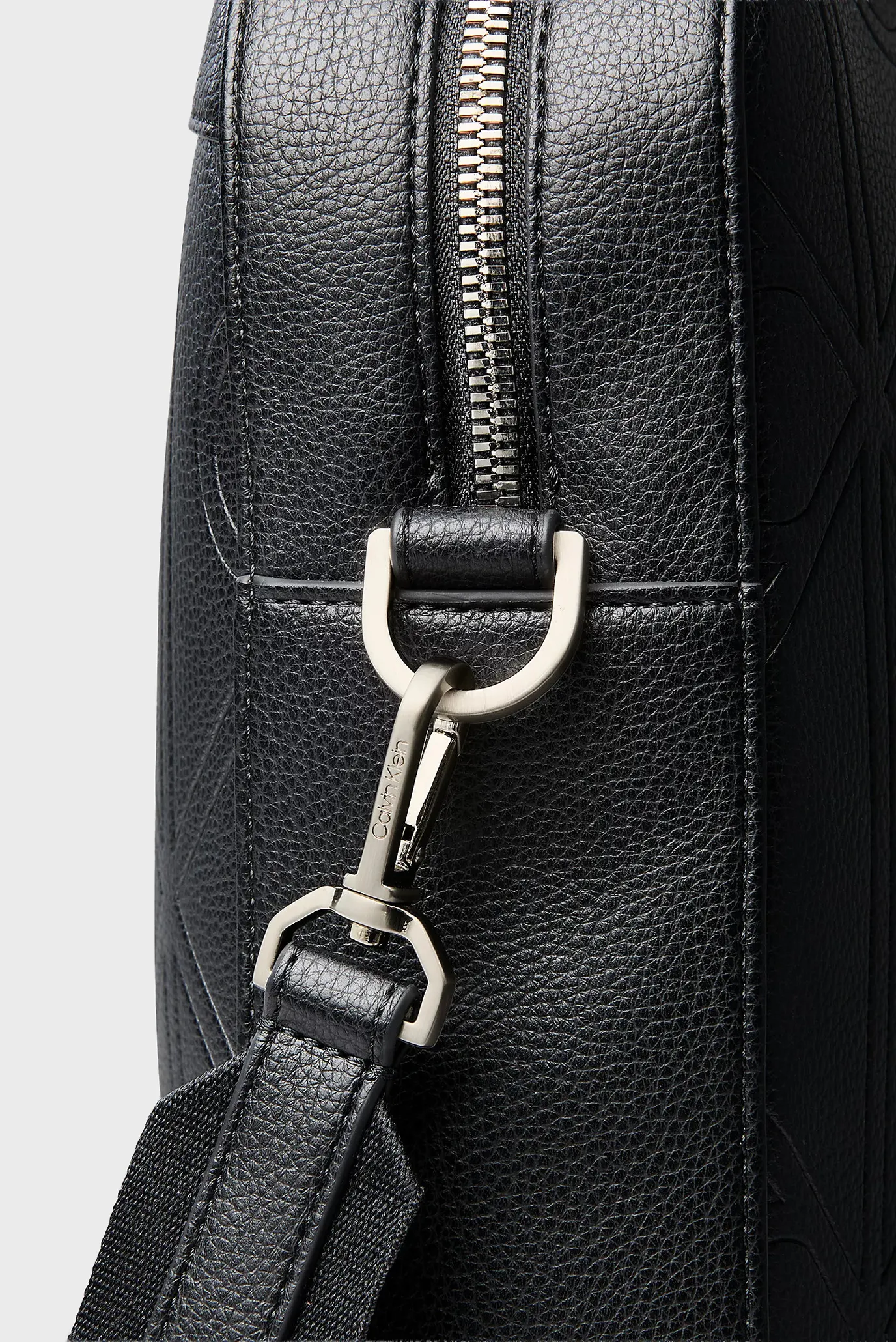 Сумка для компьютера XL EMBLEM AOP EMBOSS COMMUTER 5