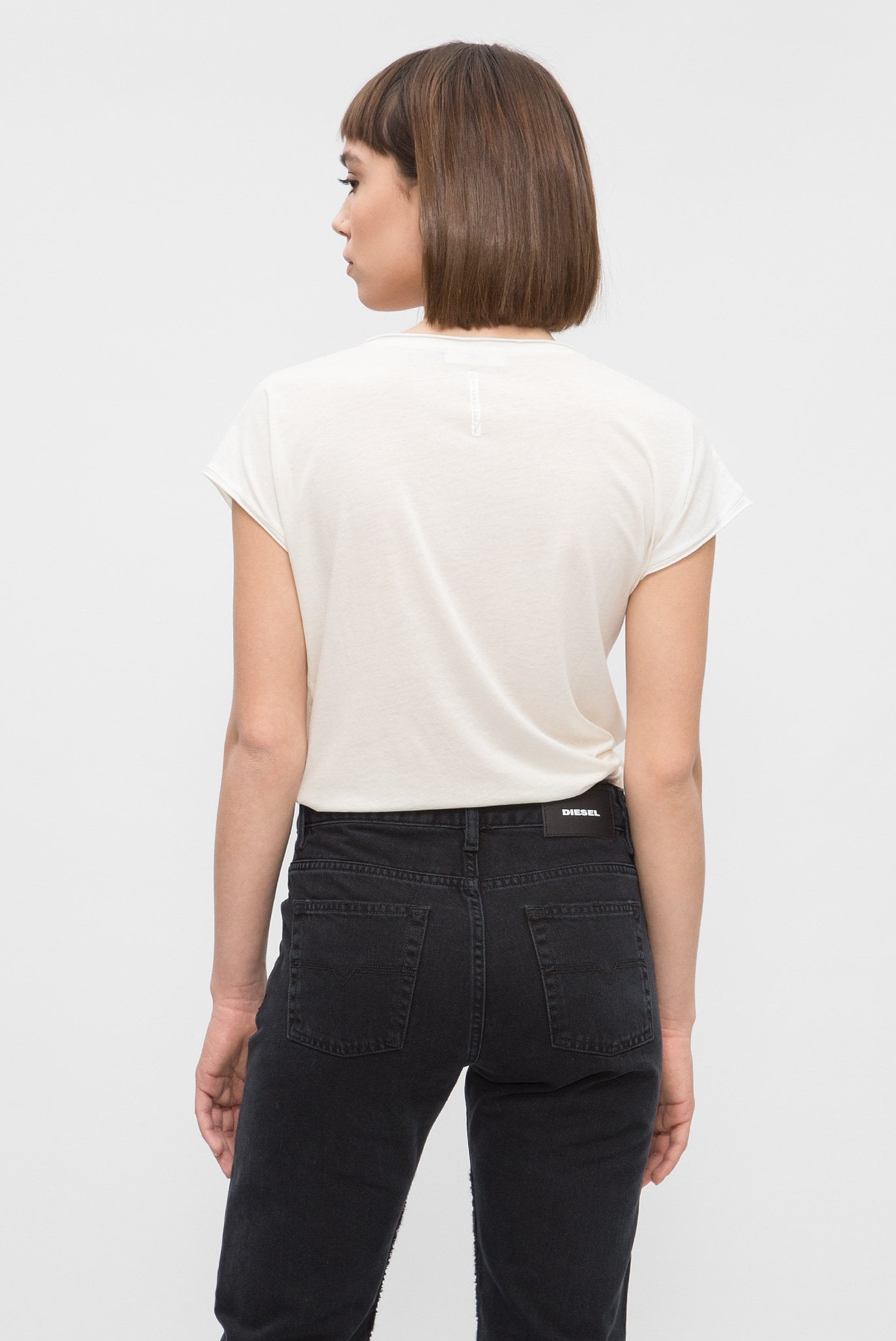 Женский белый топ 3