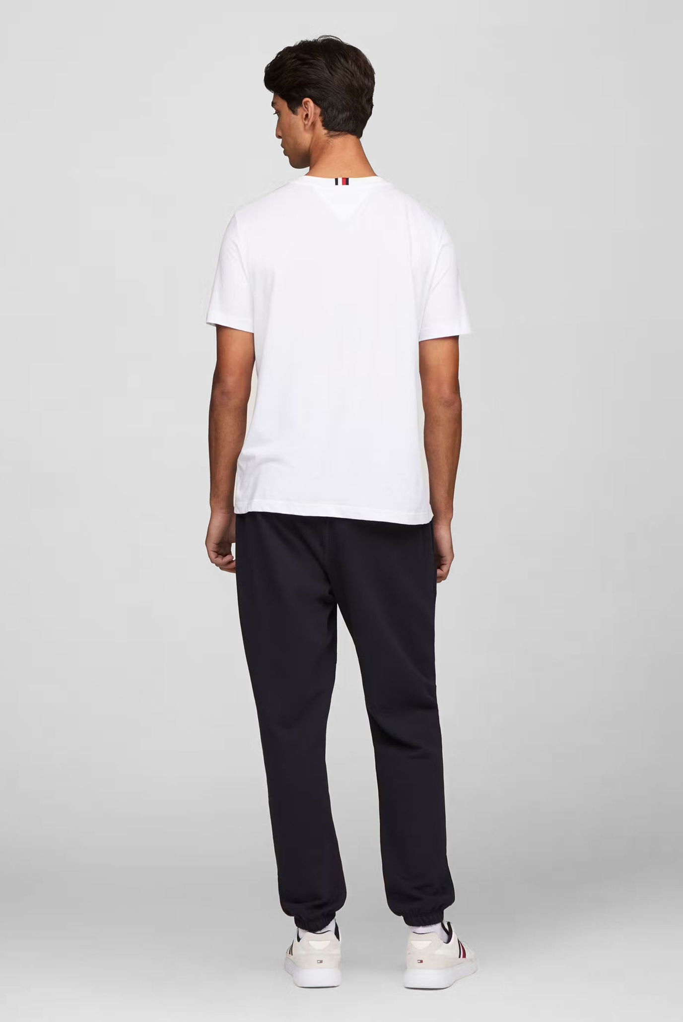 Штаны спортивные ESSENTIAL TERRY SWEATPANTS 3