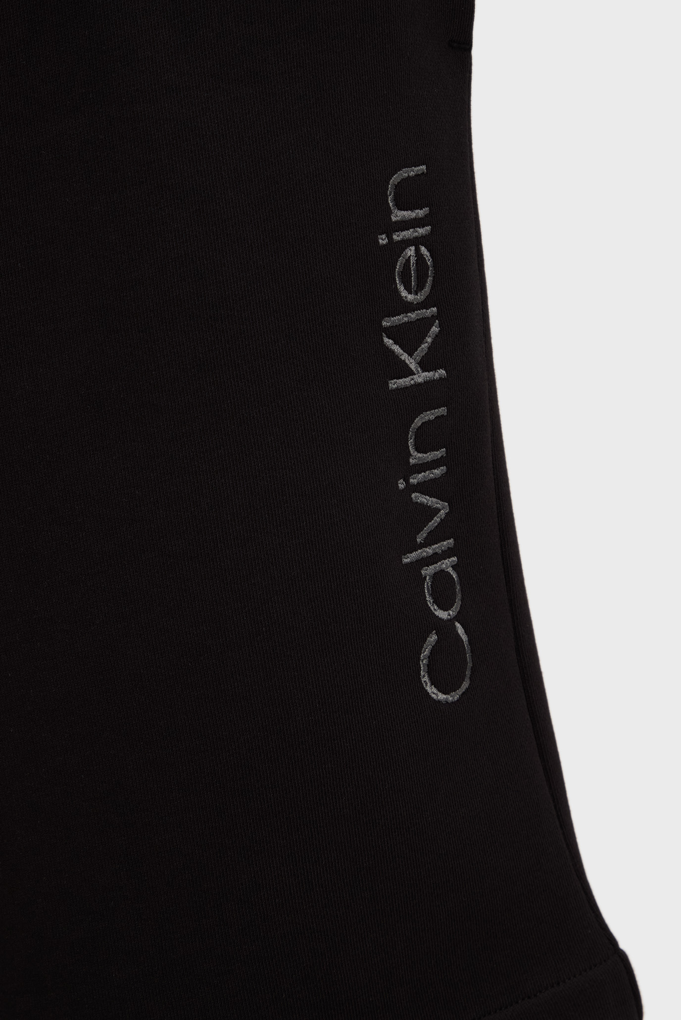 Мужские черные шортыCalvin Klein Мужские черные шорты 3