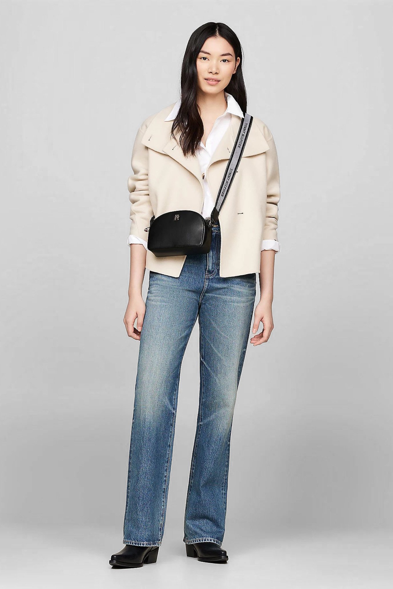 Женская черная сумка TH FRESH CAMERA BAG 2