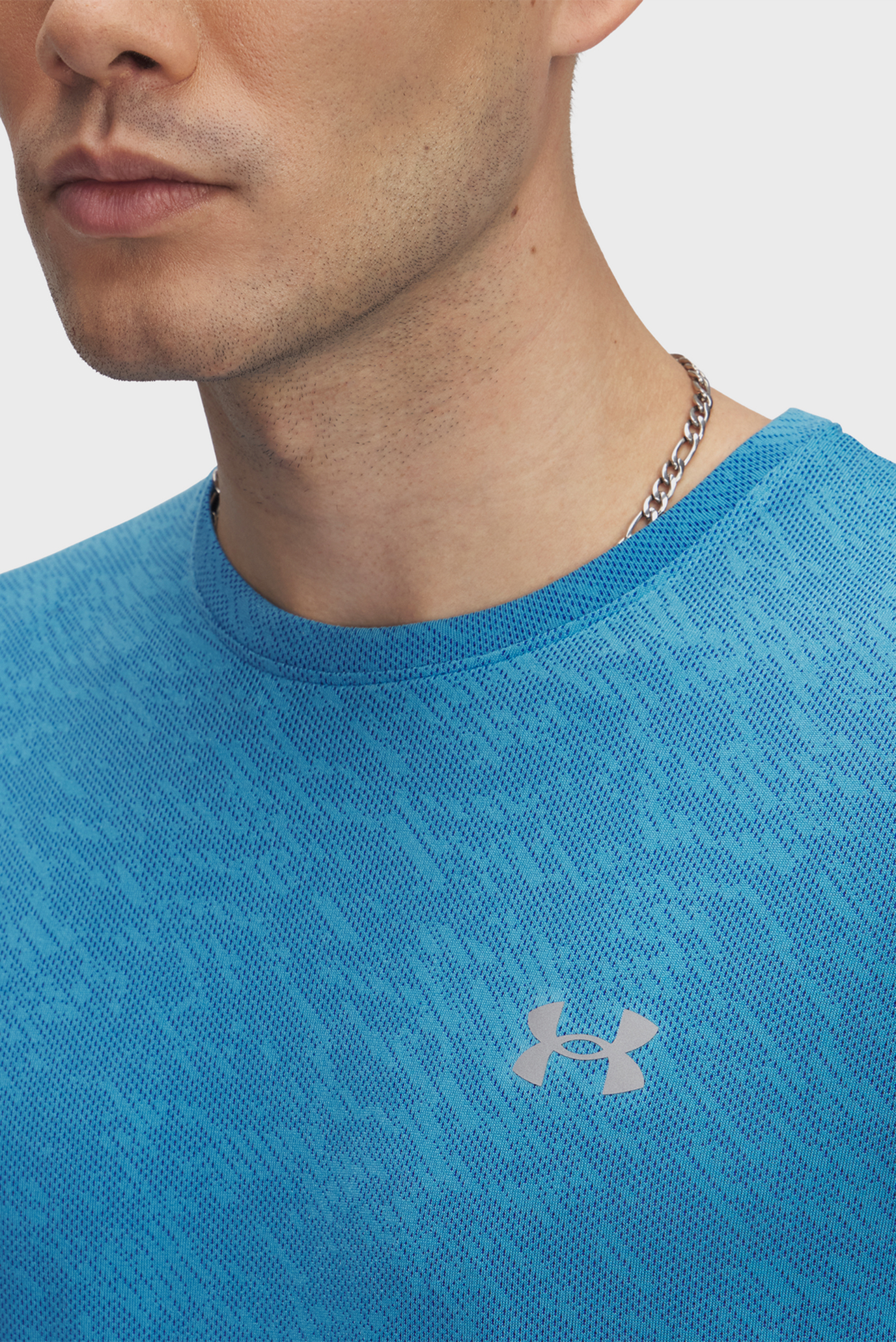 Футболка/UA LAUNCH CAMO SHORTSLEEVE 2