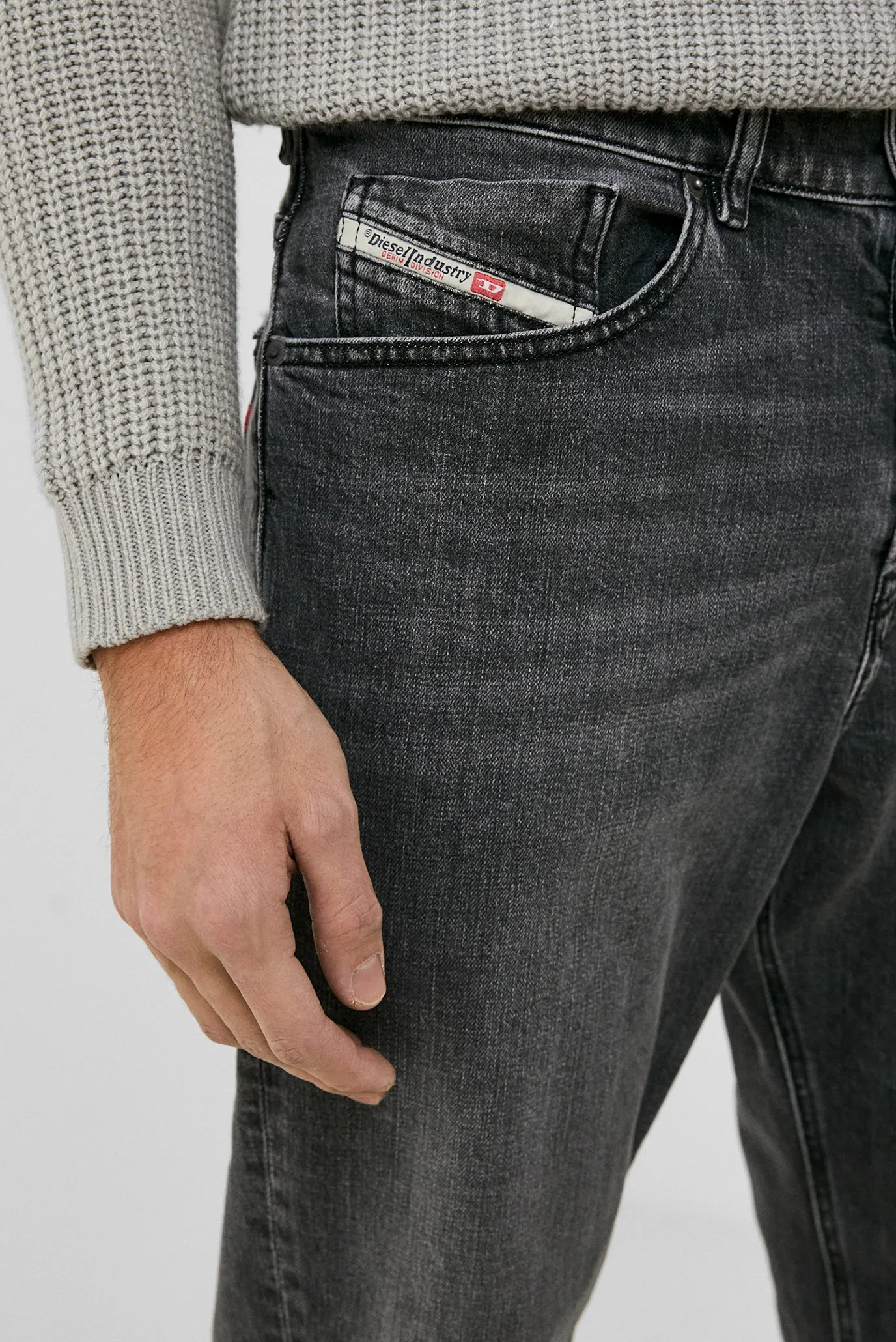 Джинсы 2005 D-FINING L.32 TROUSERS 4