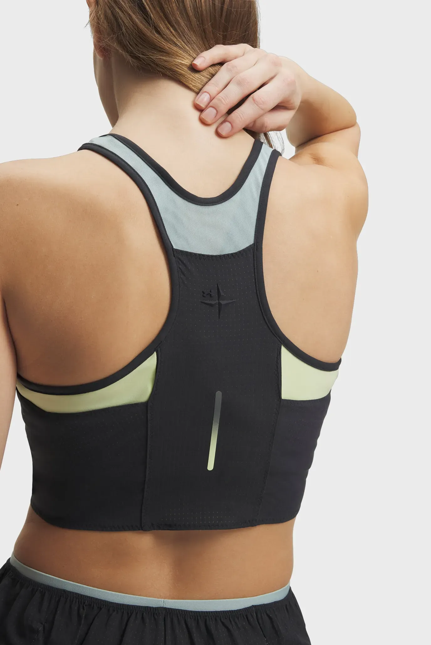 Топ Explor Trail Run Pocket Tank 3