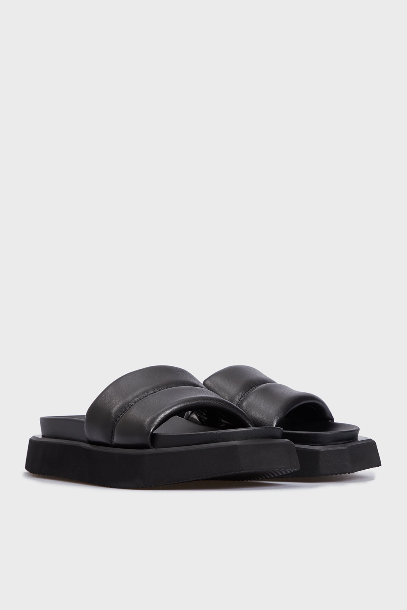 Женские черные кожаные слайдеры Isla 7