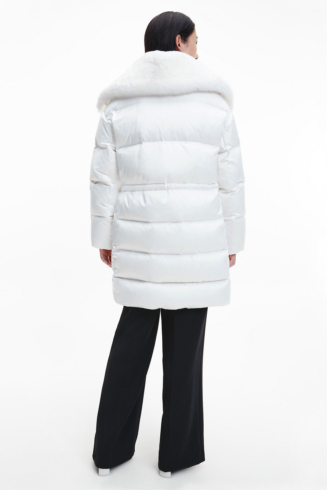 Женский белый пуховик LUX SATIN PUFFER COAT 9