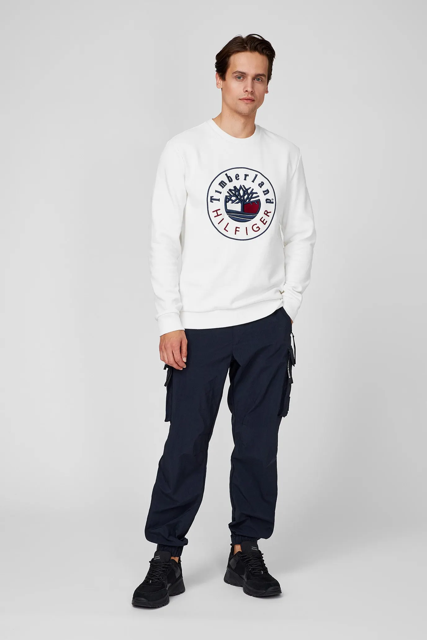 Мужской белый свитшот Tommy Hilfiger x Timberland 5