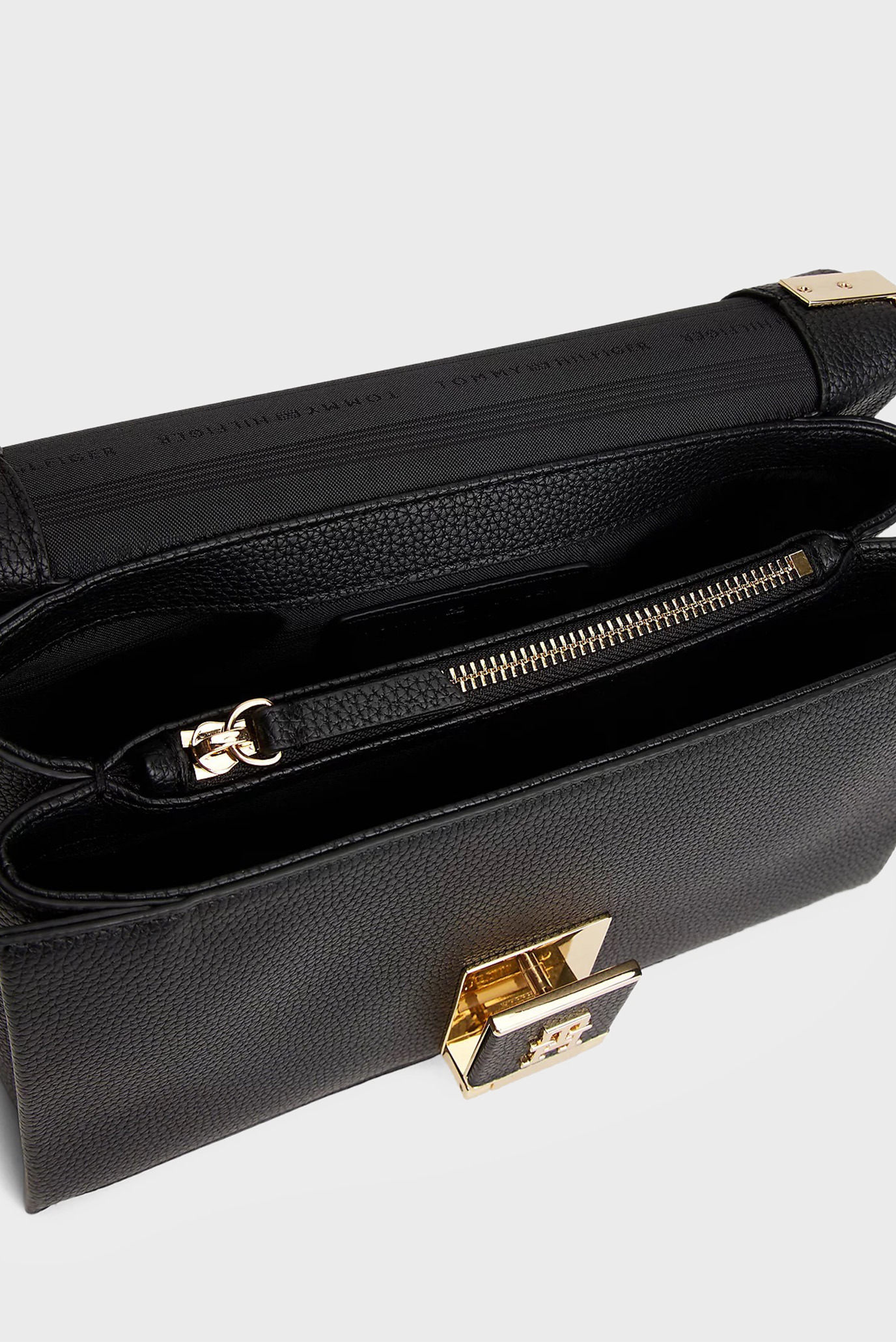 Сумка TH HER MED CROSSOVER 4