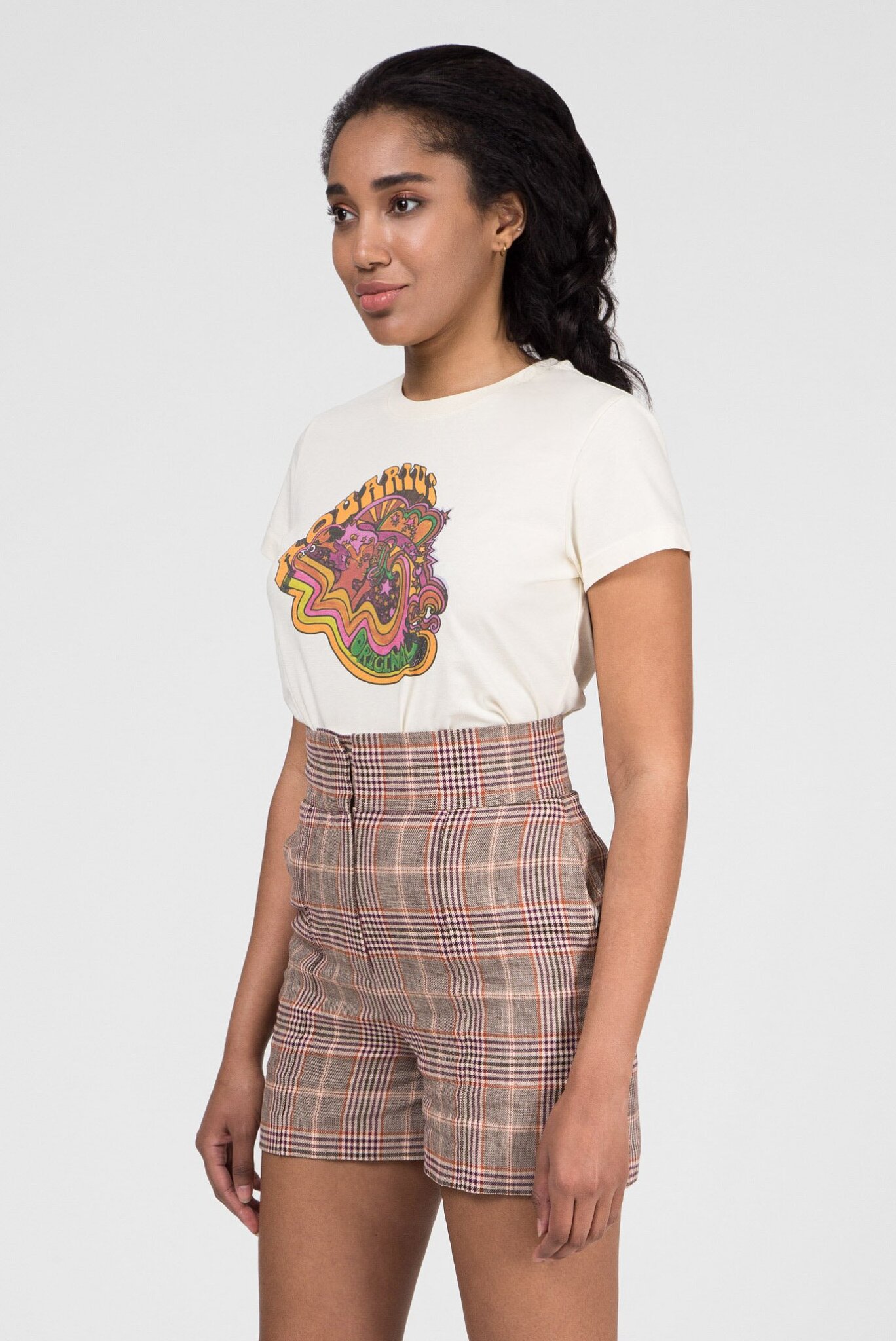 Женская бежевая футболка ZENDAYA ZODIAC AQUARIUS 2