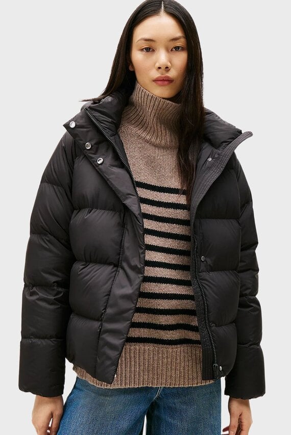 Куртка зимняя MODERN DOWN REG JACKET Tommy Hilfiger Куртка зимняя MODERN DOWN REG JACKET Tommy Hilfiger