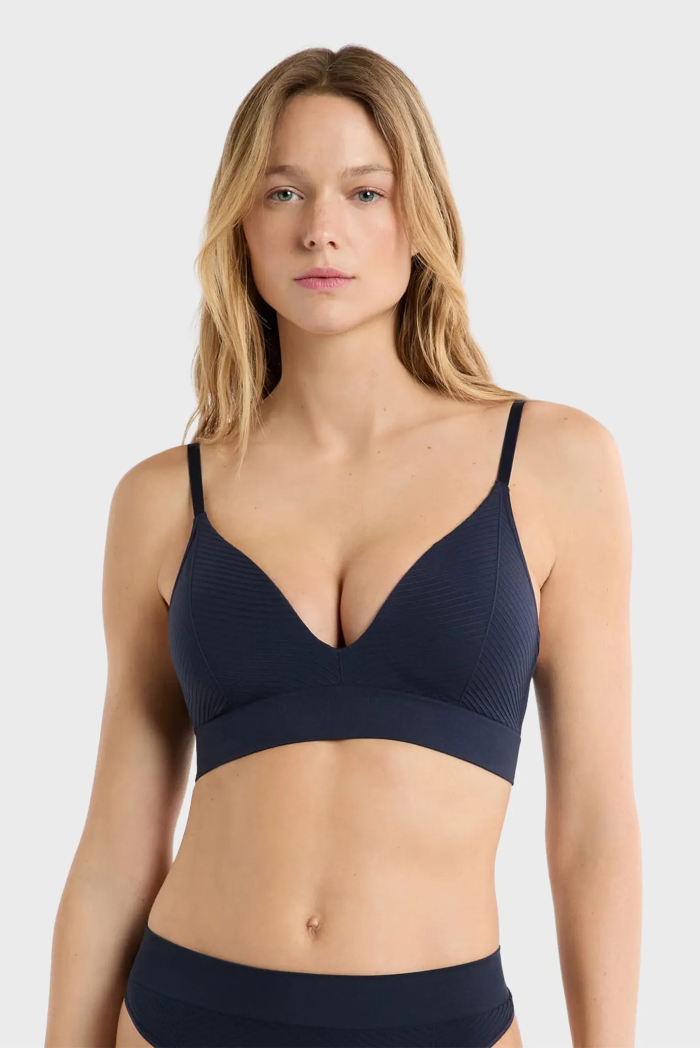 Бюстгальтер/EFFORTLESS - BRASSIE 1