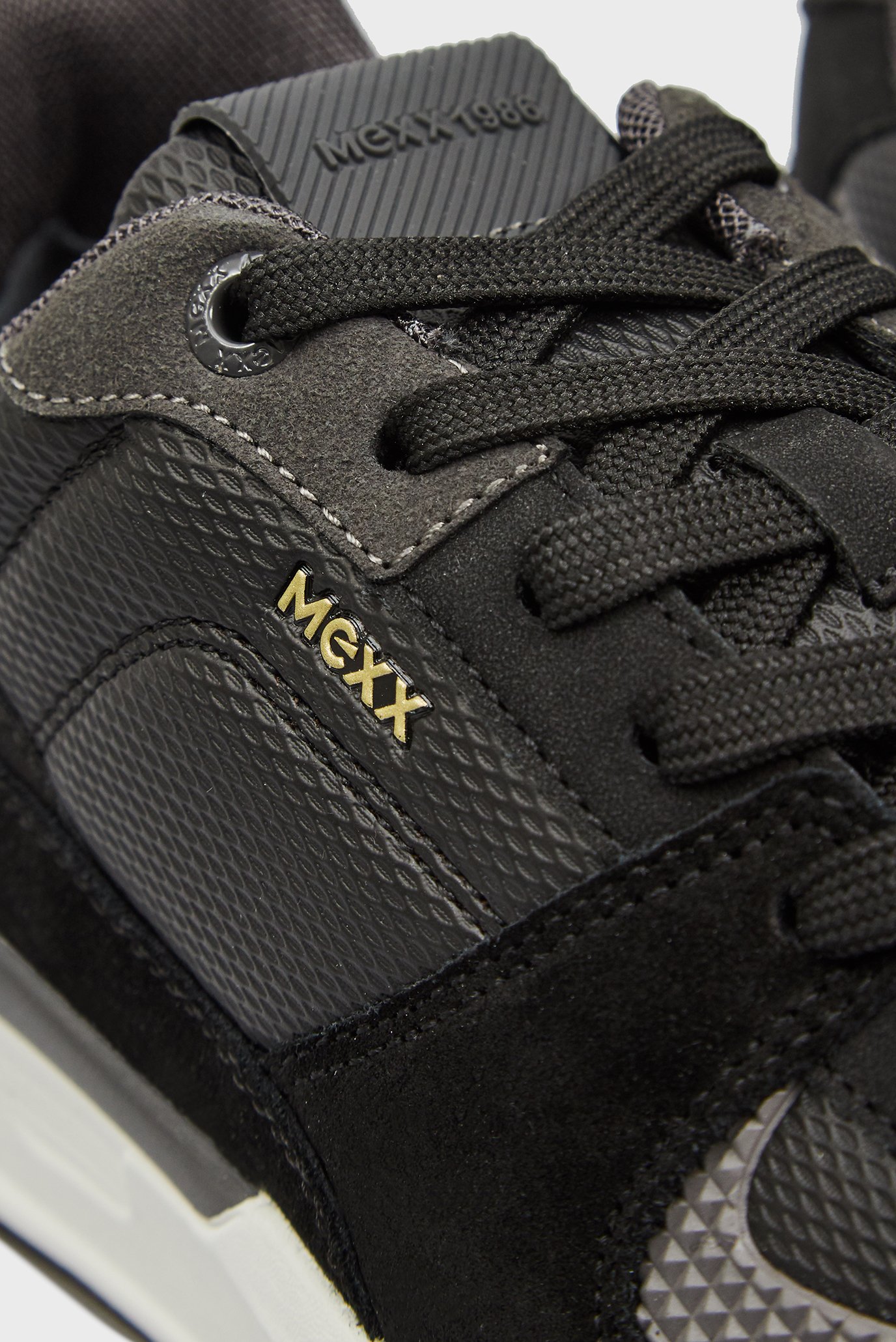 Мужские черные кроссовки HUXLEY QUIN 2