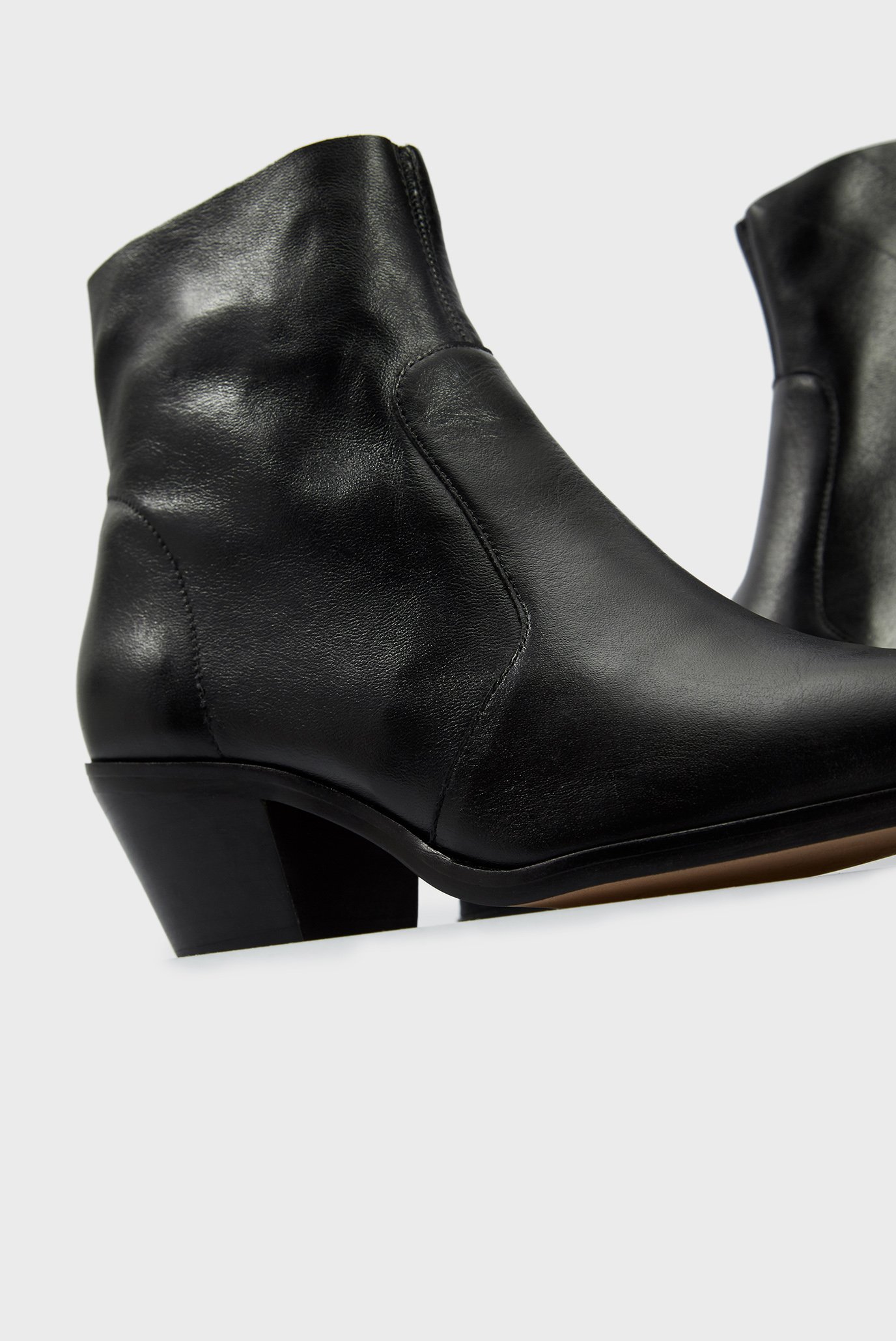 Женские черные кожаные казаки 2