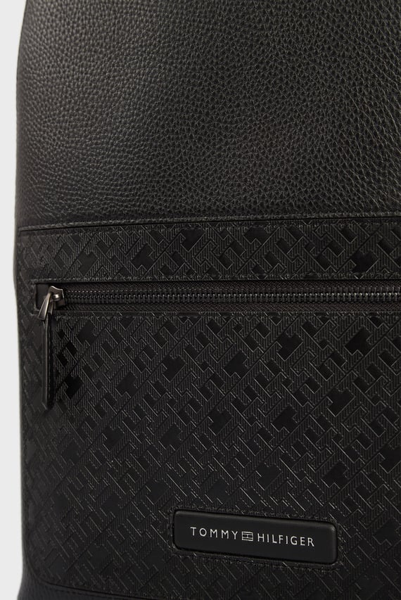 Мужской черный рюкзак TH MONOGRAM