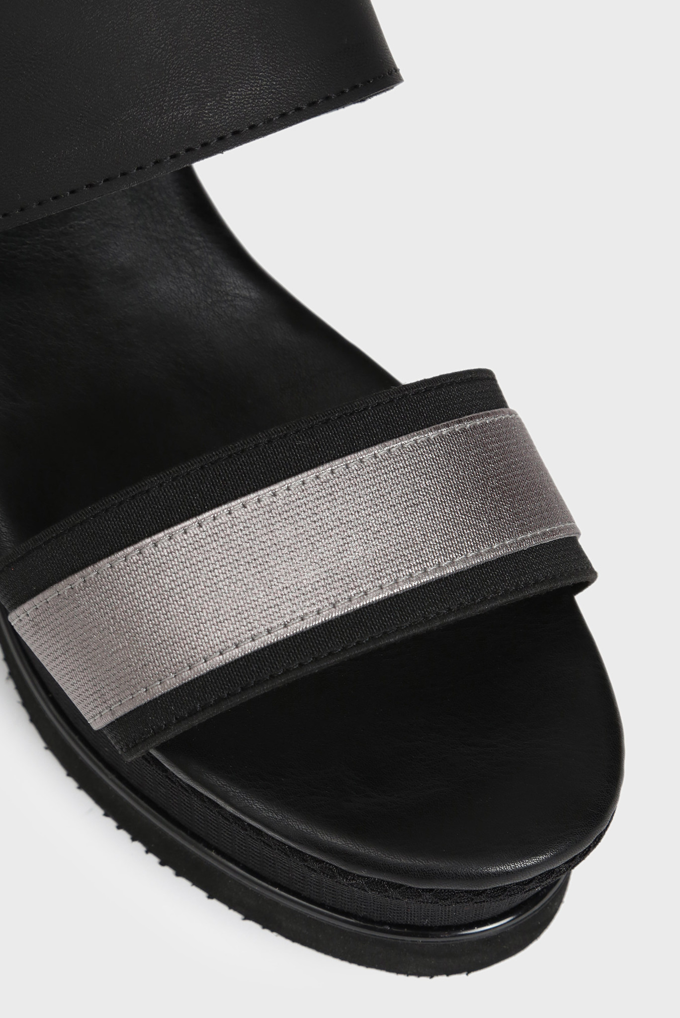 Черные босоножки 4