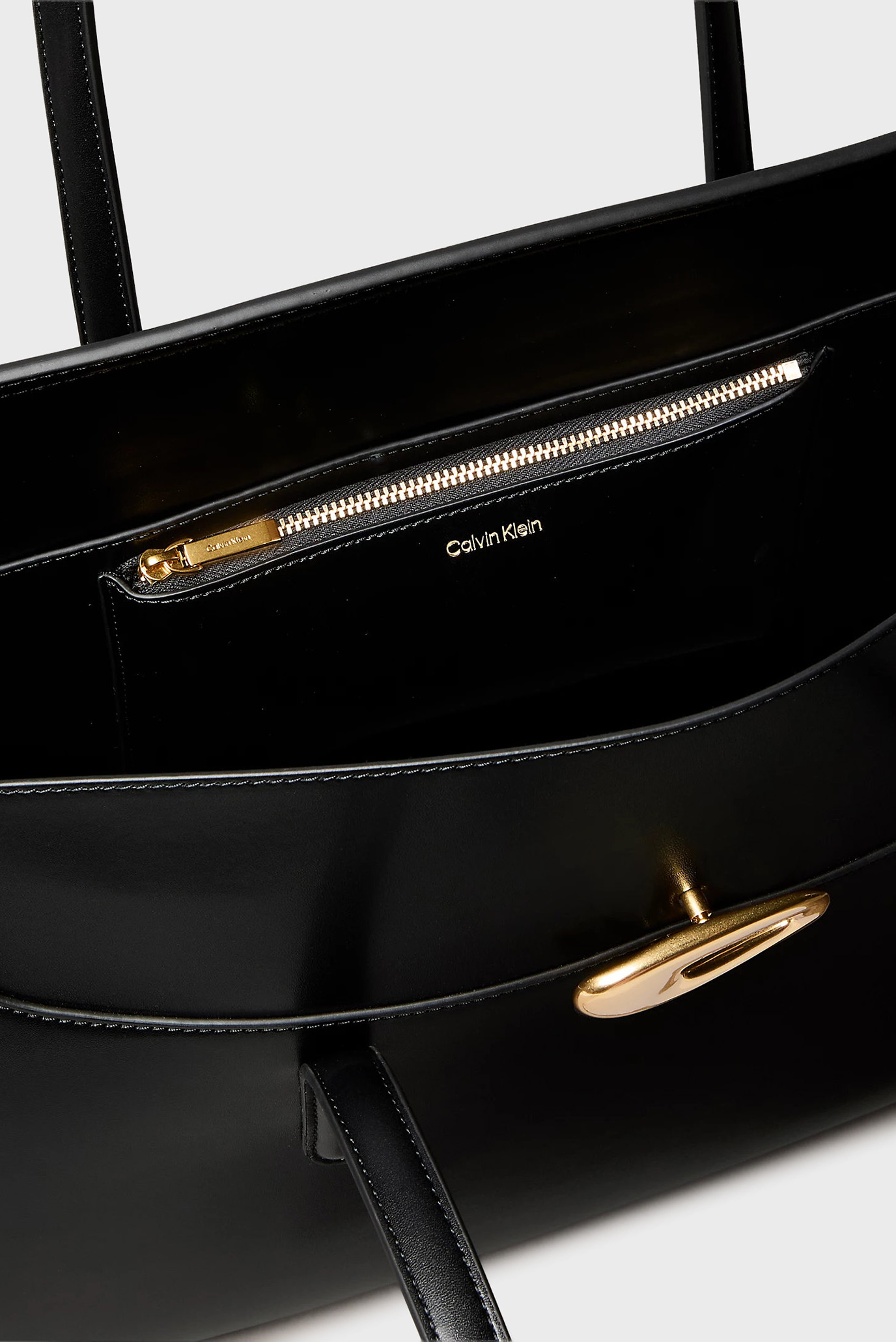 Сумка HARDWARE FLAP TOTE BAGCalvin Klein Сумка HARDWARE FLAP TOTE BAG 4