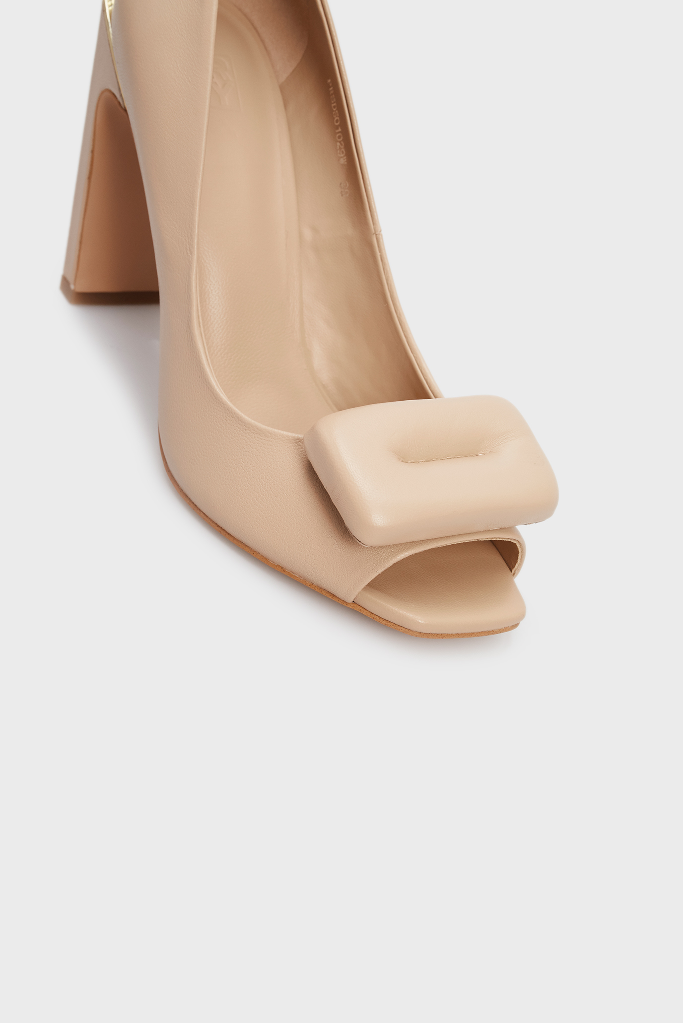 Женские бежевые кожаные туфли Ofeliya 9