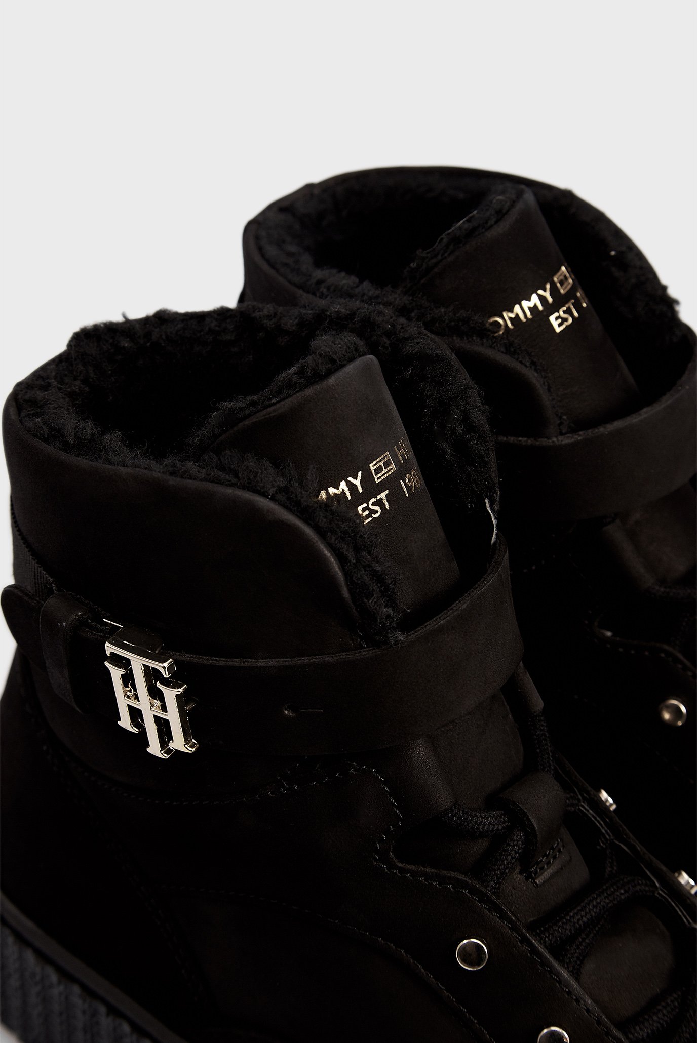 Женские черные кожаные хайтопы WARMLINED Tommy Hilfiger Женские черные кожаные хайтопы WARMLINED 10