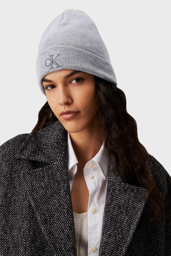 Женская серая шапка MONOGRAM EMBRO BEANIE