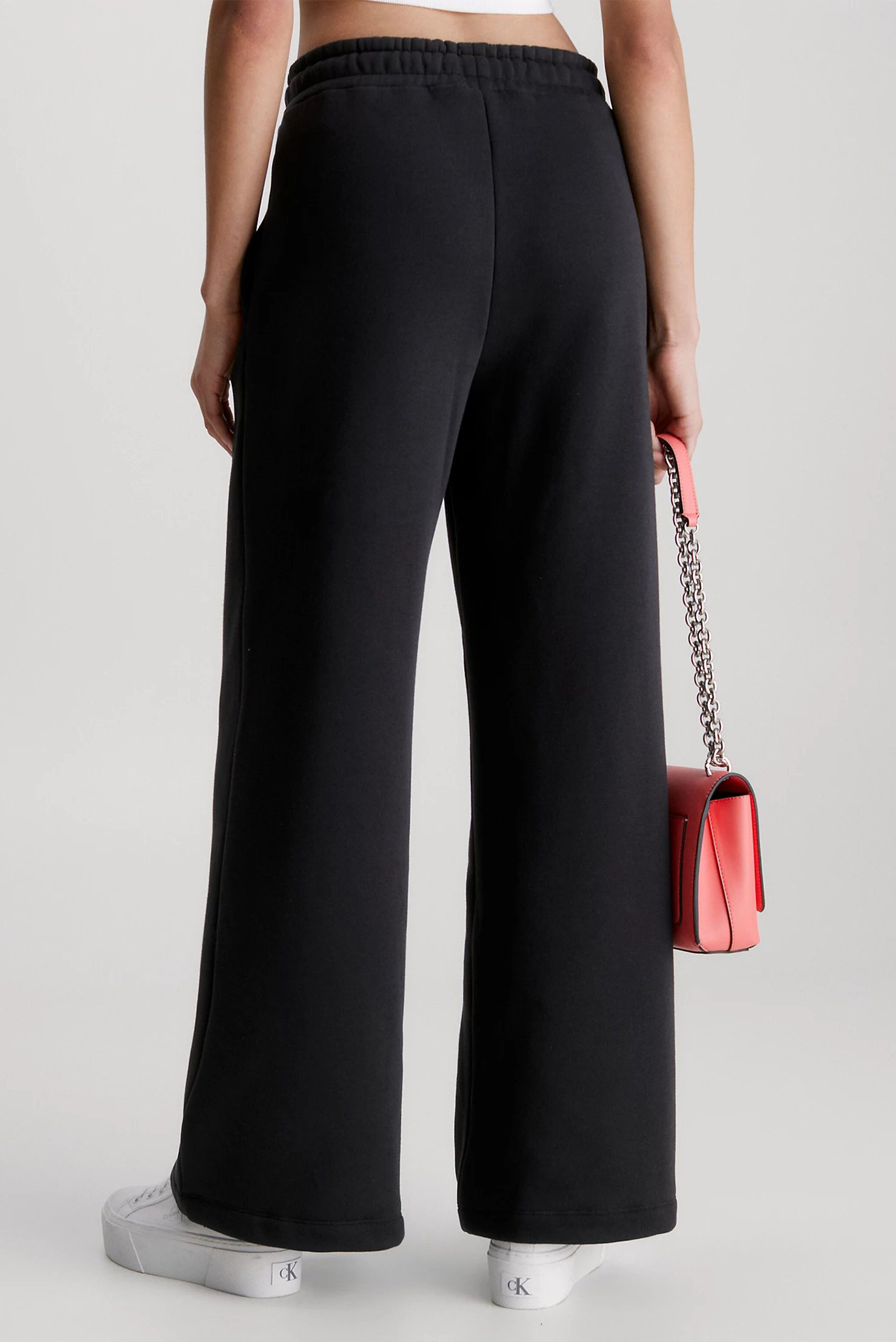 Женские черные спортивные брюки MONOLOGO STRAIGHT 8