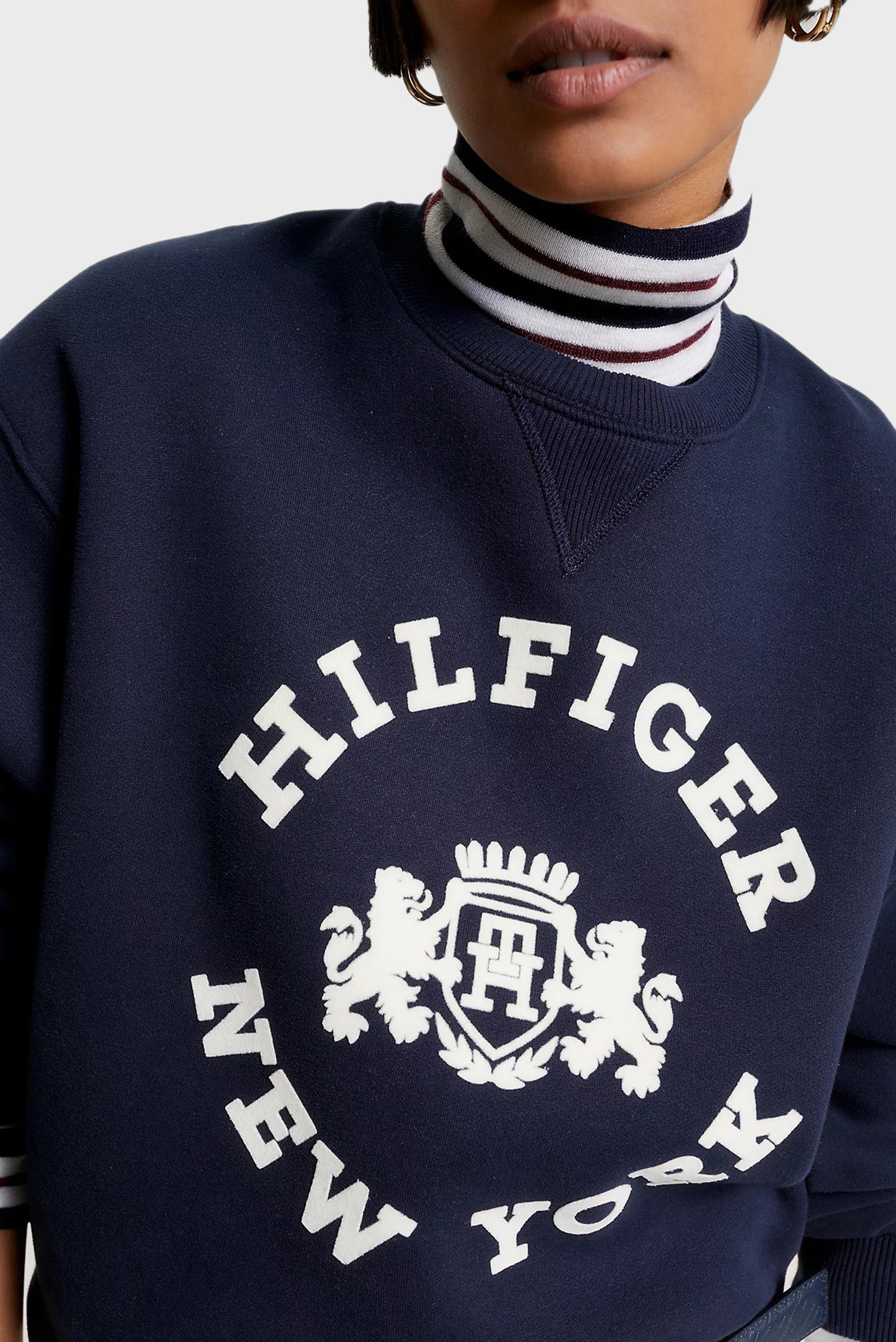 Свитшот MDN REG VARSITY FLOCK SWEATSHIRT 4