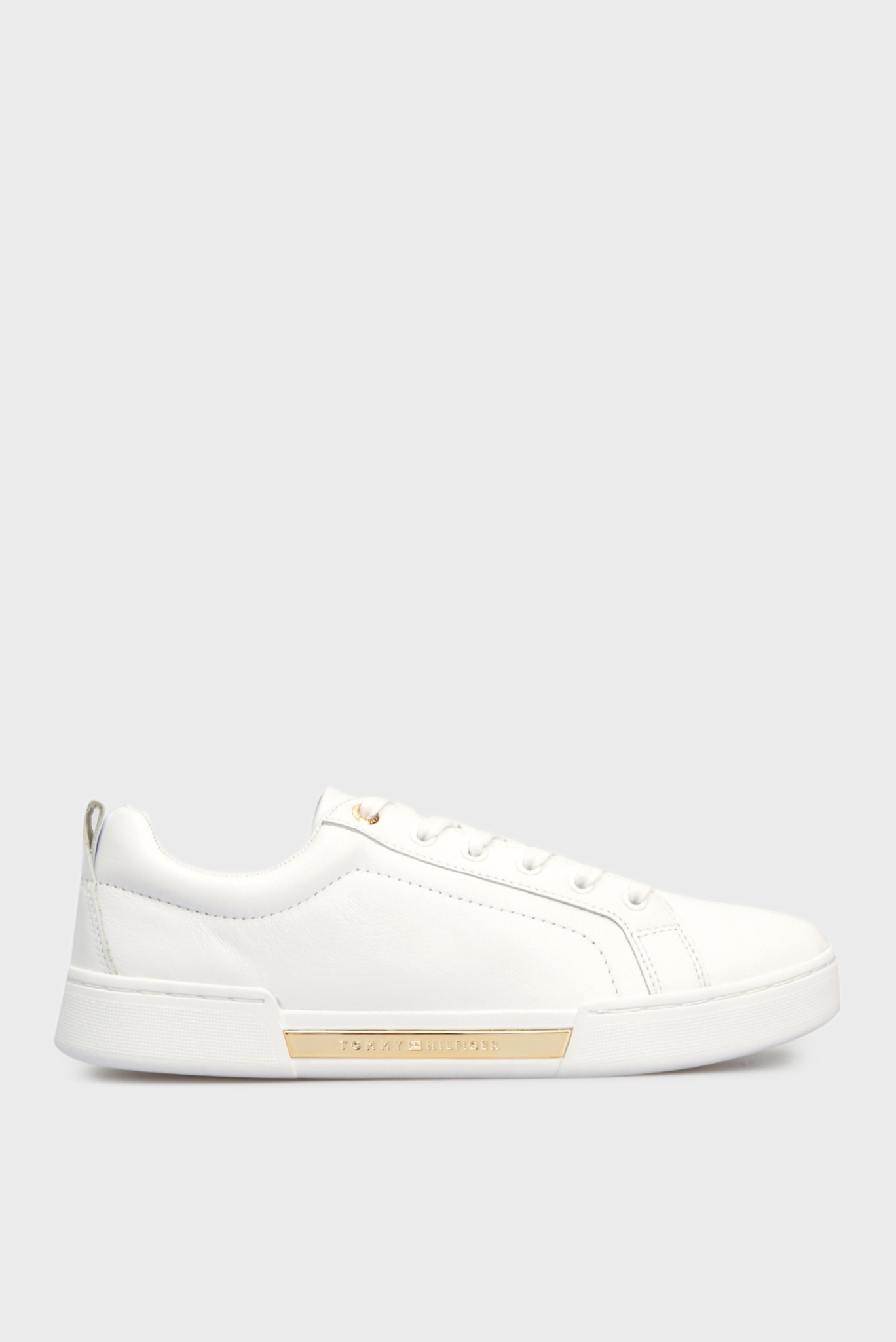 Женские белые кожаные сникеры BRANDED OUTSOLE METALLIC 1