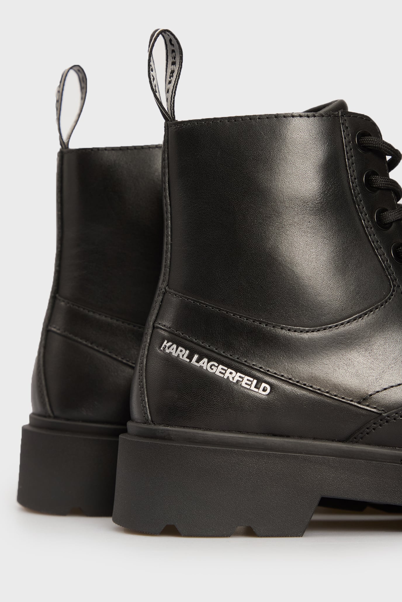 Женские черные кожаные ботинки 2