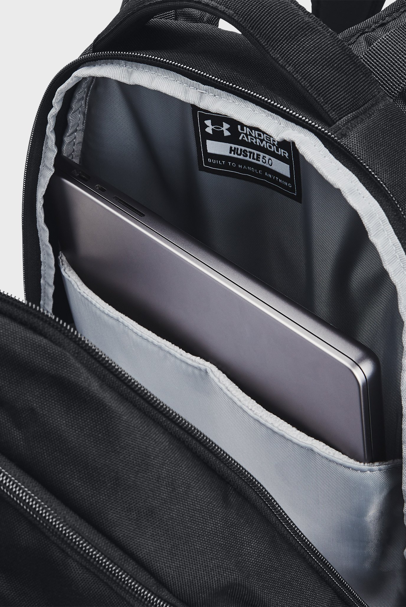 Черный рюкзак UA Hustle 5.0 Backpack 16