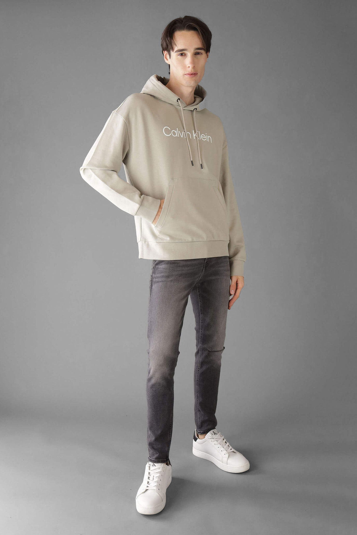 Худи HERO LOGO COMFORT HOODIECalvin Klein Худи HERO LOGO COMFORT HOODIE 2