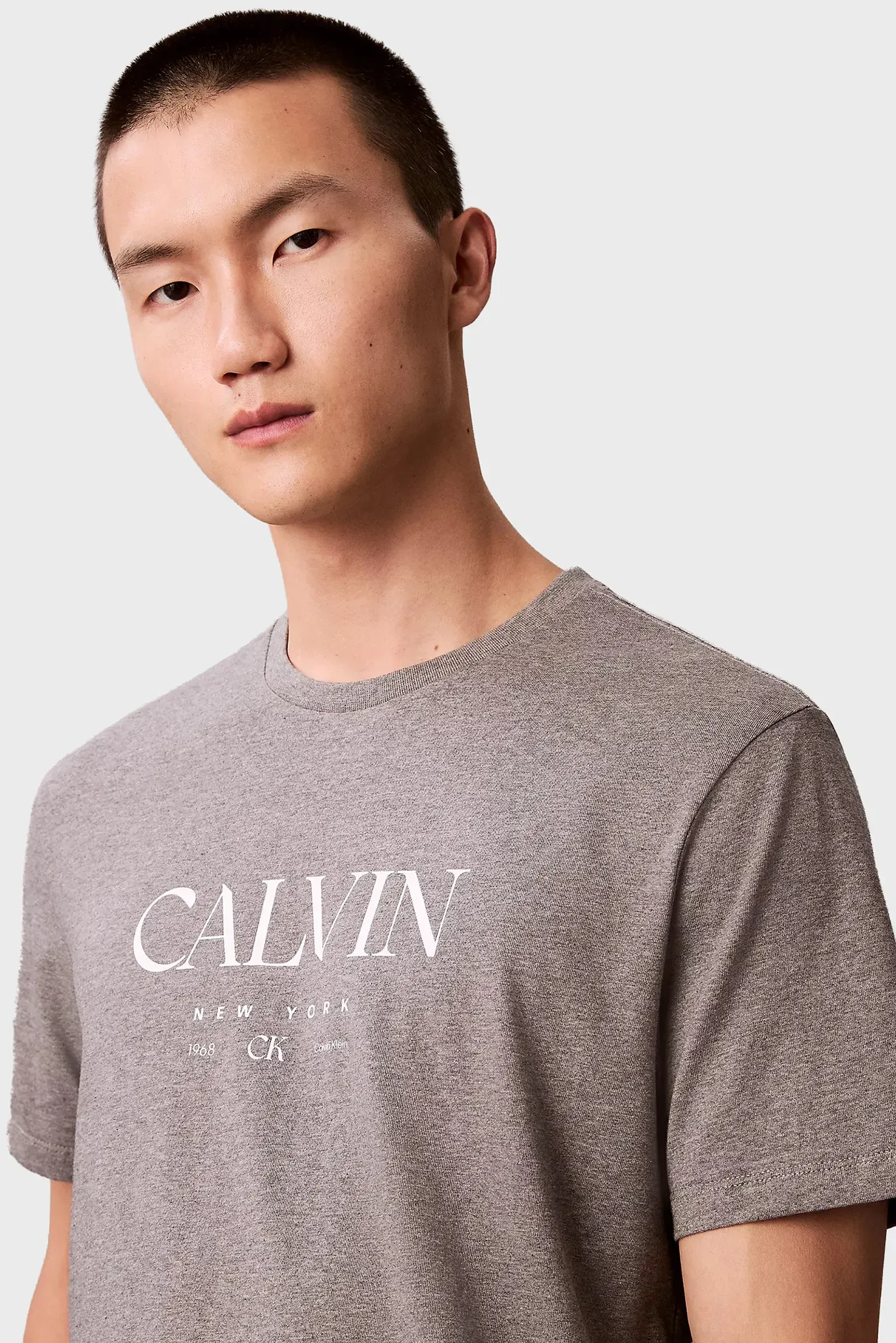 Футболка/SS 20S LN CALVIN GRAPHIC TEE 4