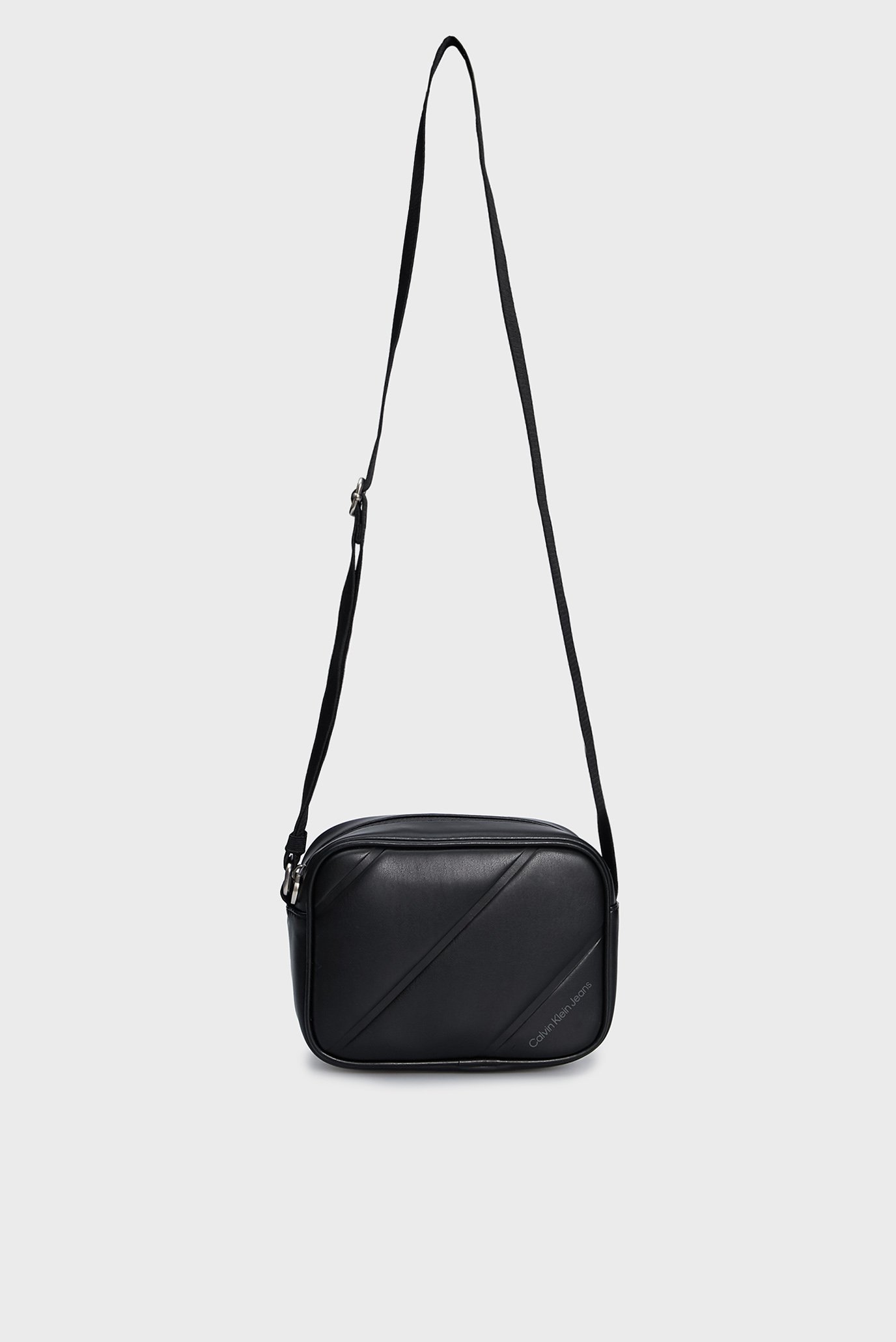 Женская черная сумка QUILTED CAMERABAG18 2