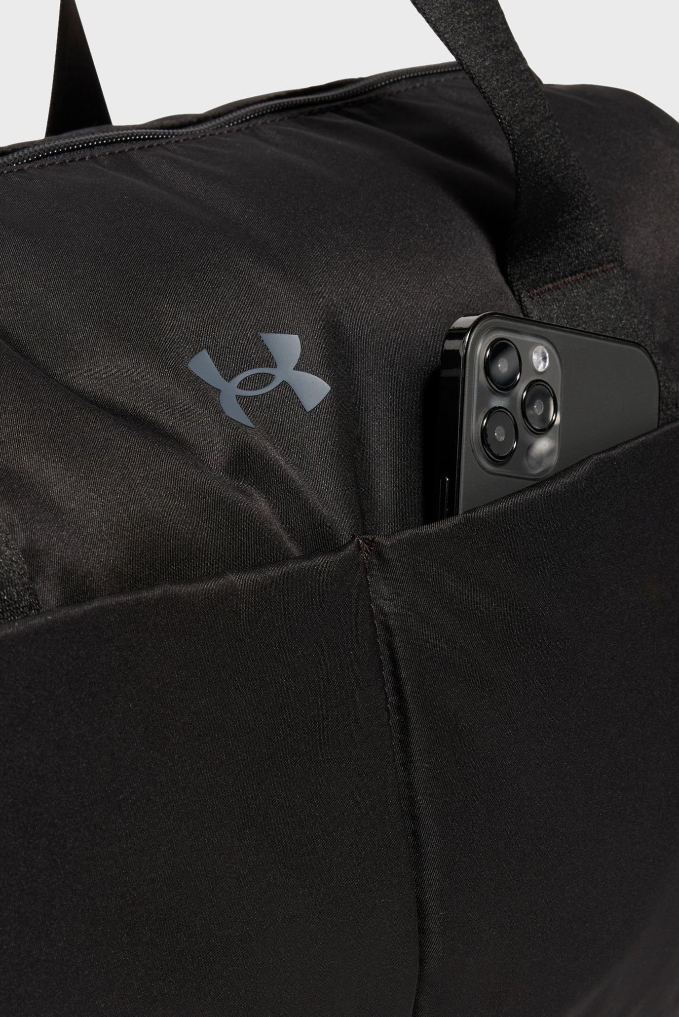 Женская черная спортивная сумка UA Studio Lite DuffleUnder Armour Женская черная спортивная сумка UA Studio Lite Duffle 4