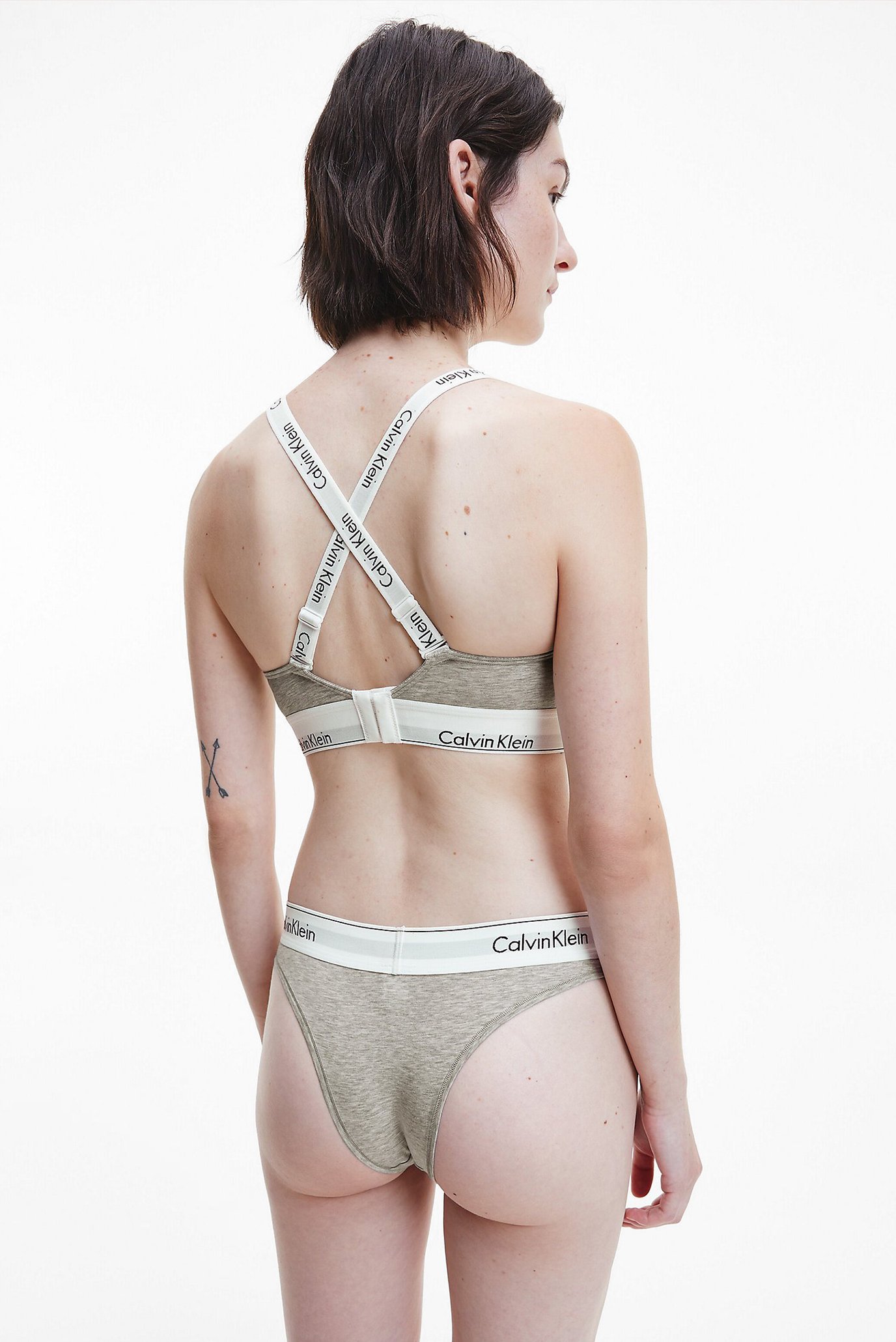 Бюстгальтер LGHT LINED BRALETTECalvin Klein Бюстгальтер LGHT LINED BRALETTE 2