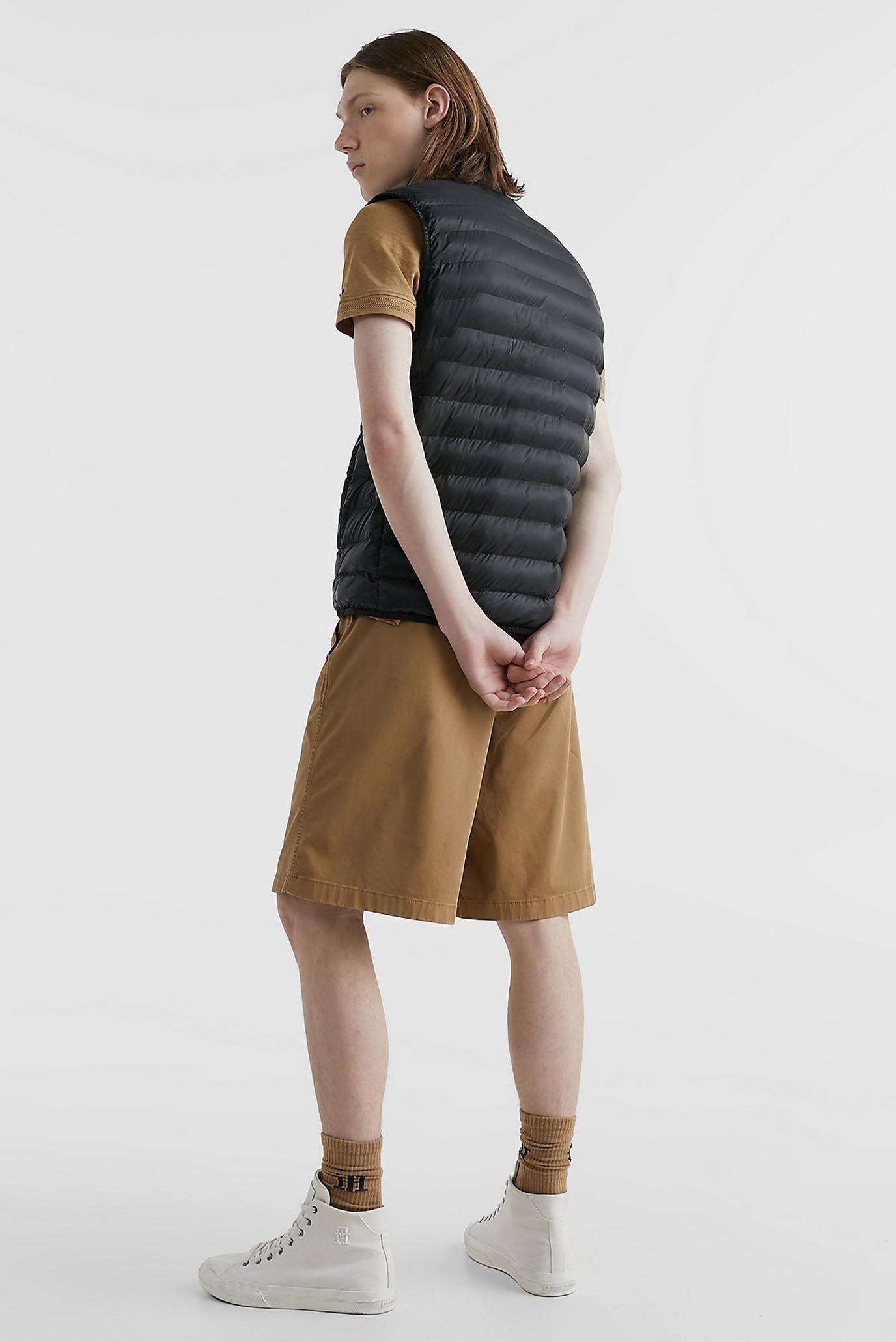 Мужской черный жилет CORE PACKABLE CIRCULAR VESTTommy Hilfiger Мужской черный жилет CORE PACKABLE CIRCULAR VEST 3