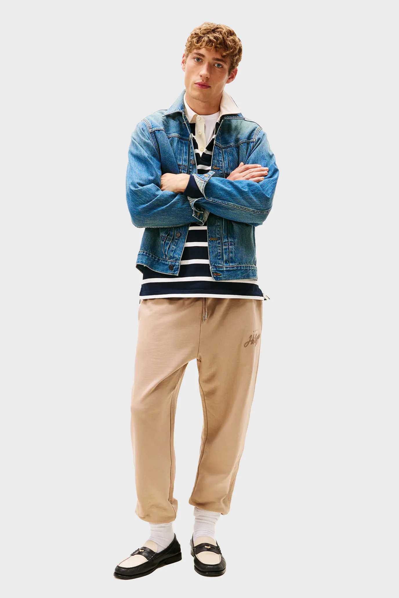 Штаны спортивные MODERN ATH GRAPHIC SWEATPANTS 2