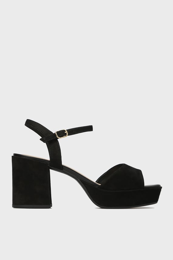 Женские черные кожаные босоножки Женские черные кожаные босоножки