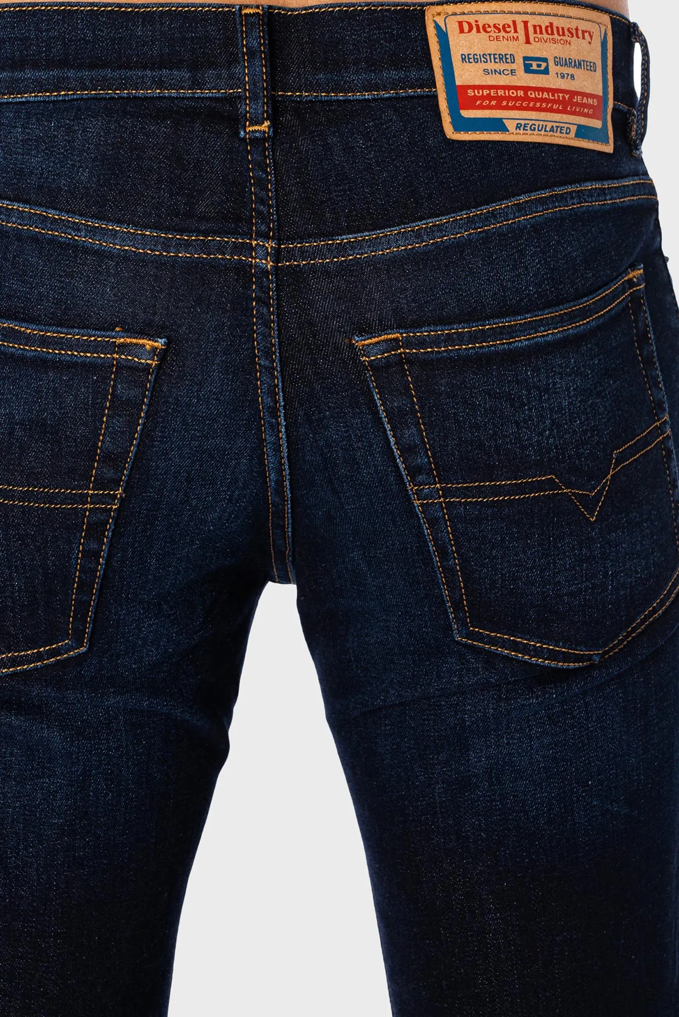 Джинсы 2023 D-FINITIVE L.34 TROUSERS 4