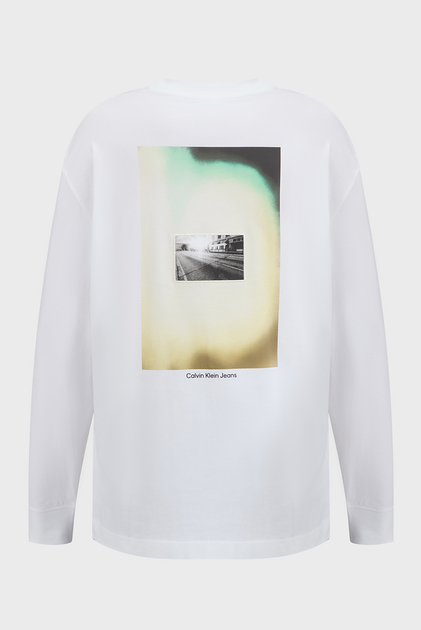 Мужской белый лонгслив CITY LIGHTCalvin Klein Jeans Мужской белый лонгслив CITY LIGHT 2